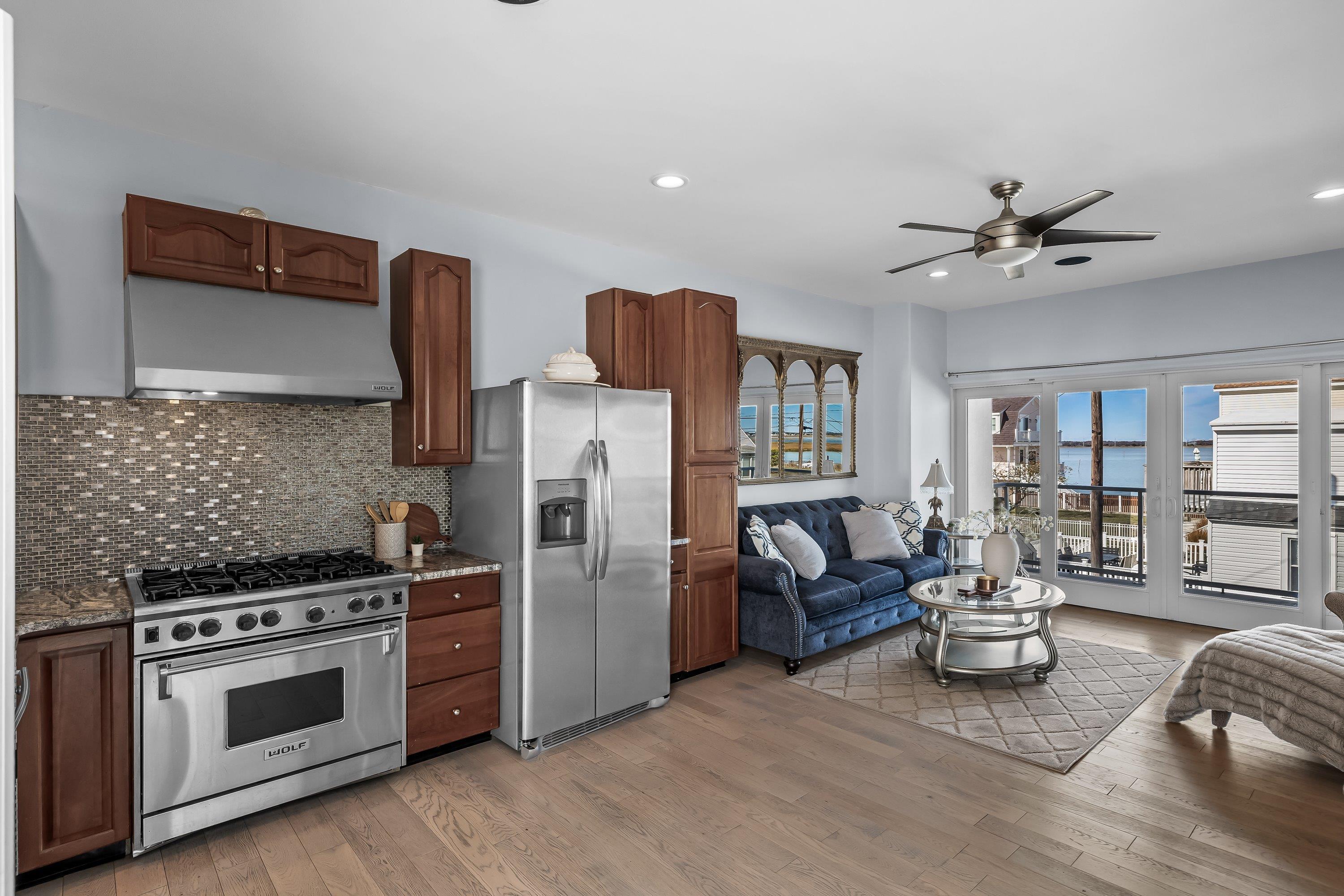 420 W 17th Avenue - Picture 15