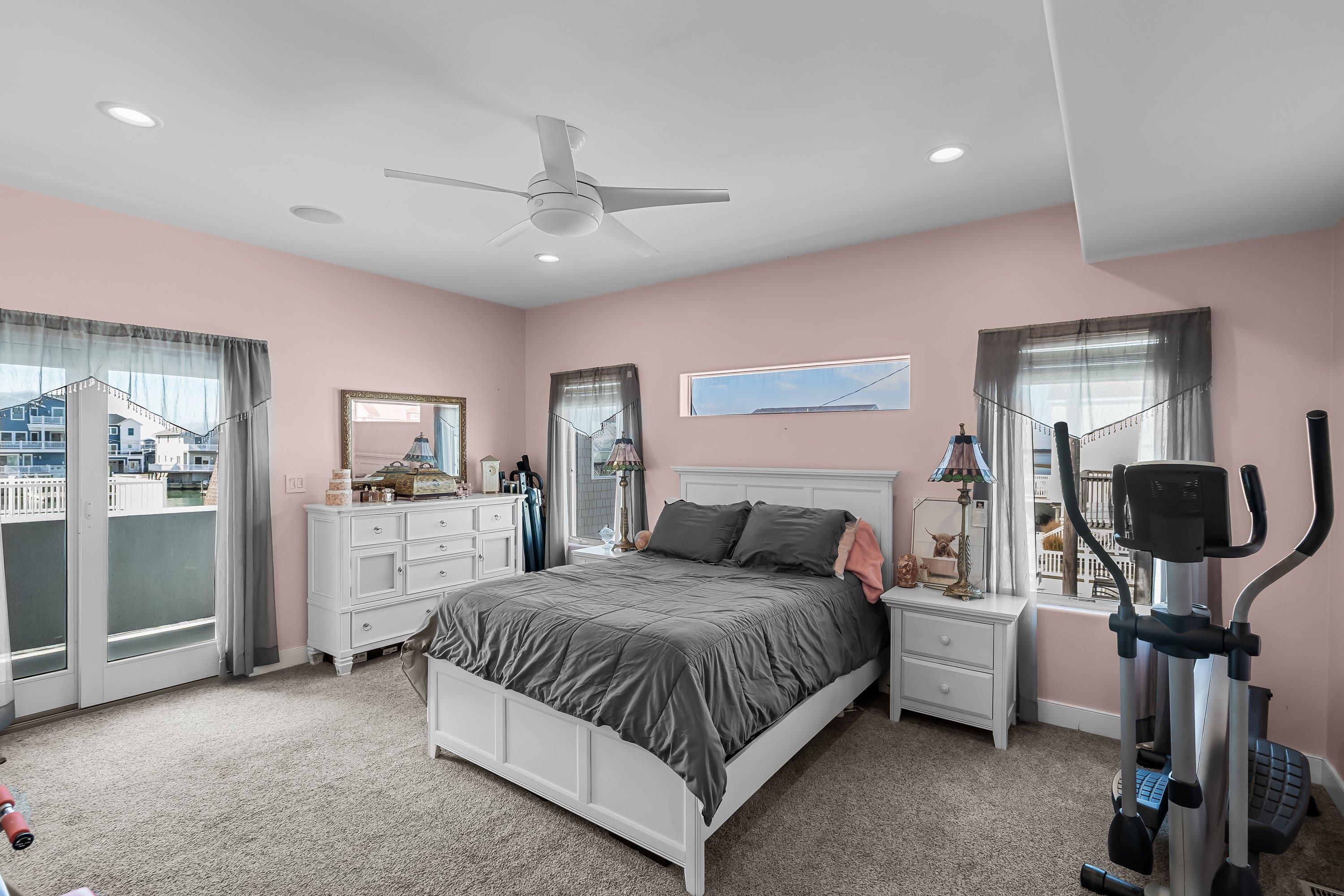 420 W 17th Avenue - Picture 20