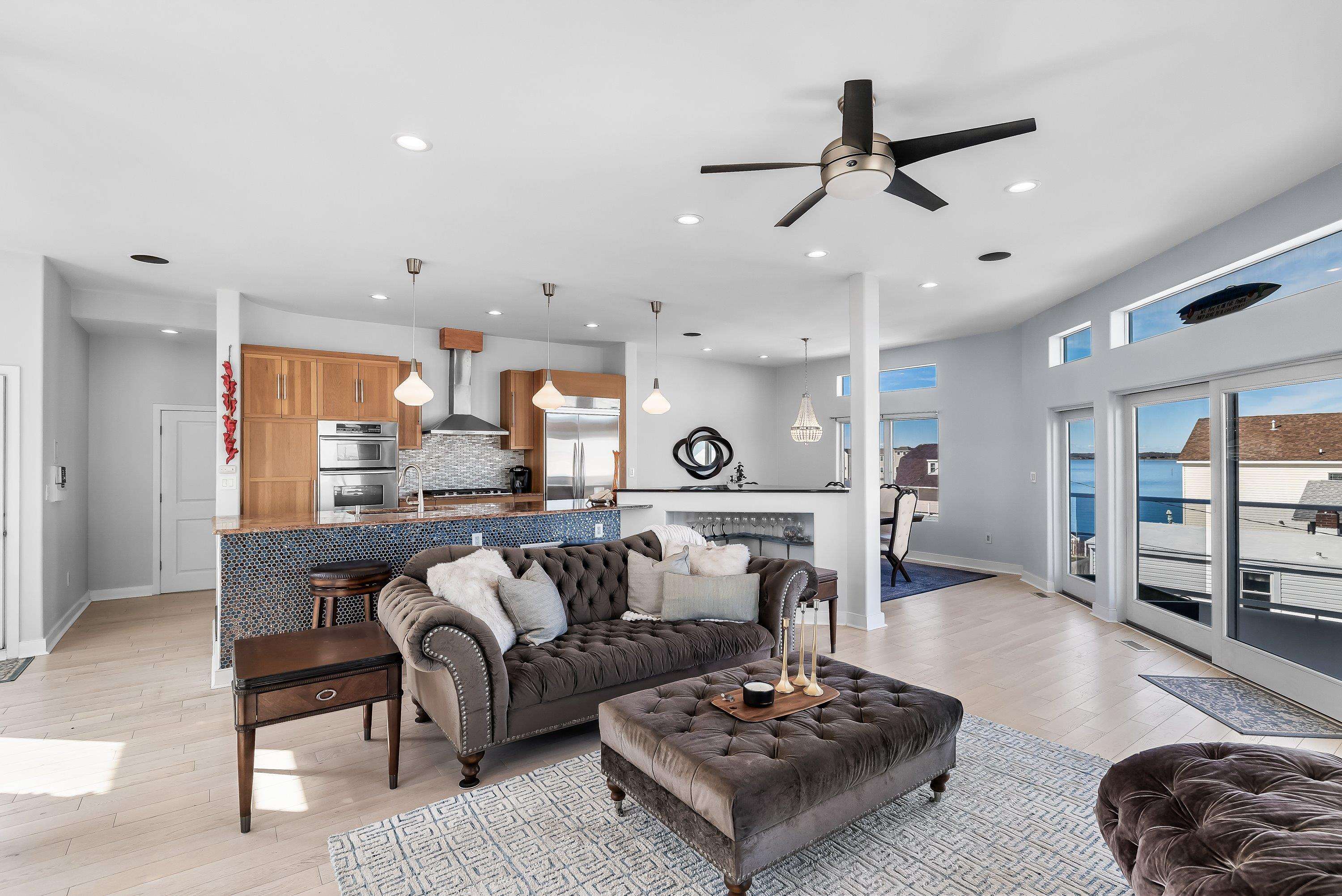 420 W 17th Avenue - Picture 28