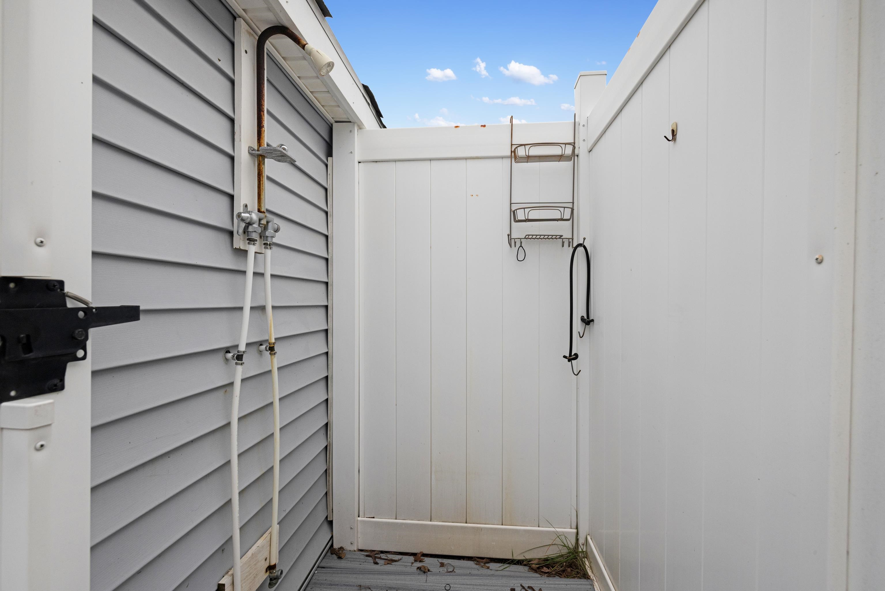 86 Beachhurst Drive - Picture 9