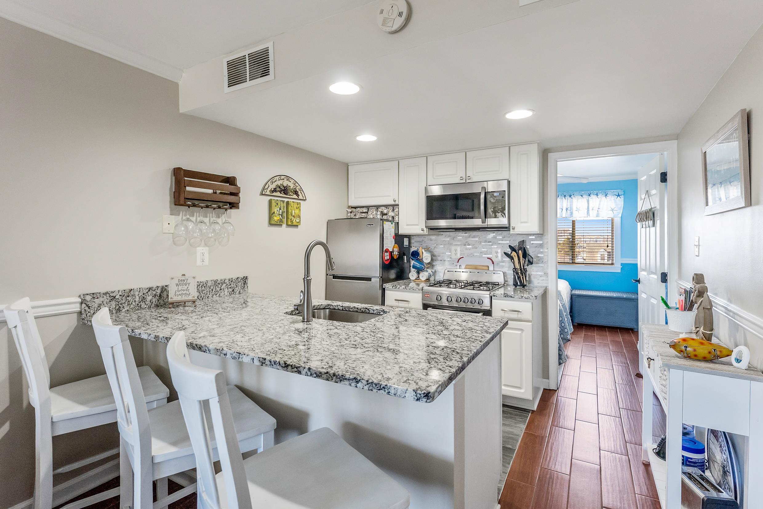 1800 Ocean Avenue - Picture 8