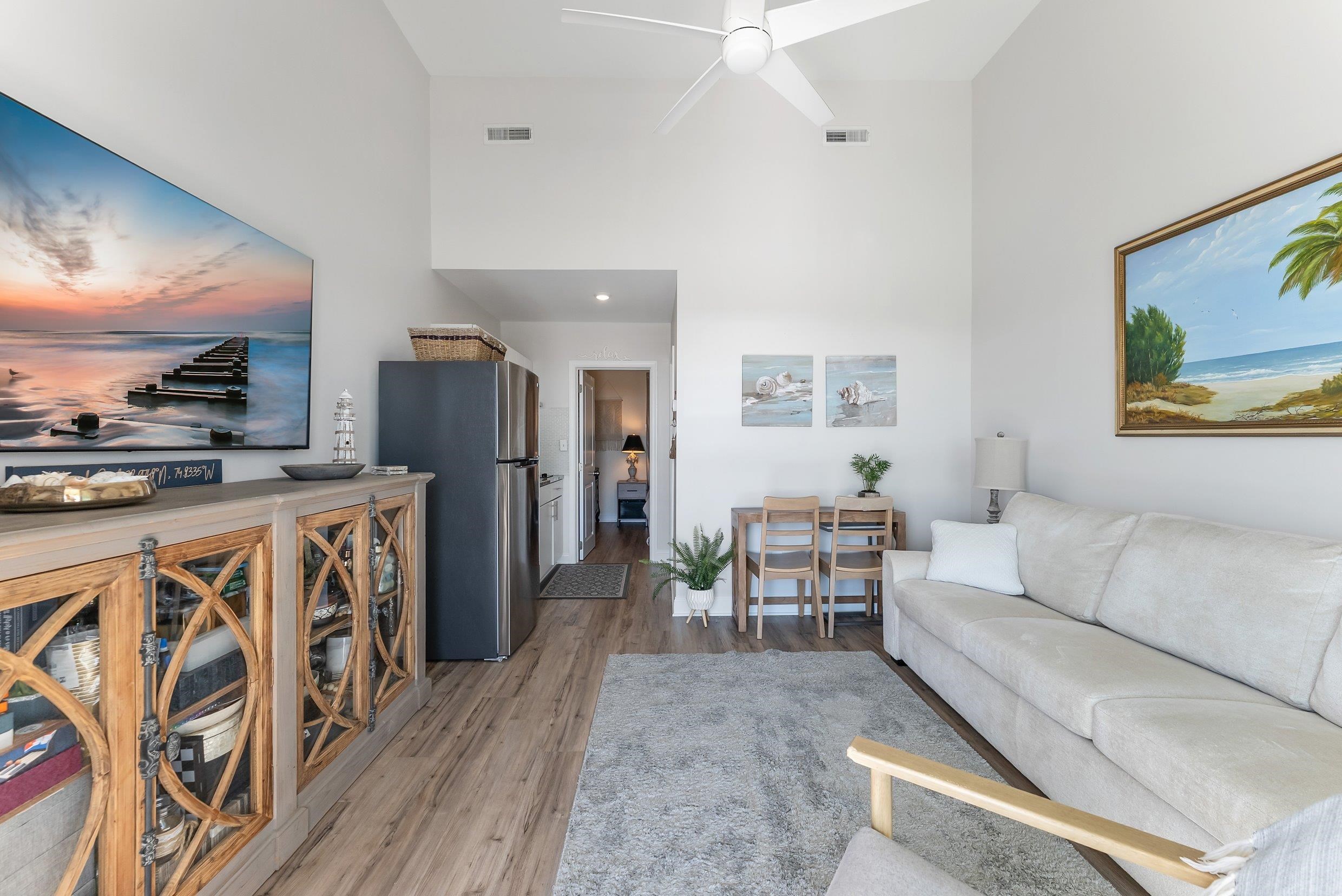 422 E Farragut Road - Picture 29