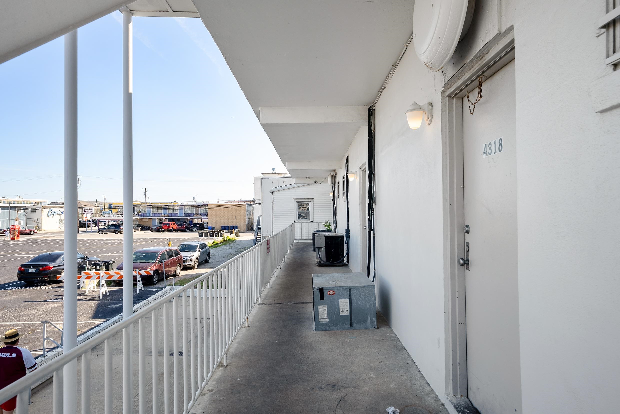 4314-20 Boardwalk - Picture 33