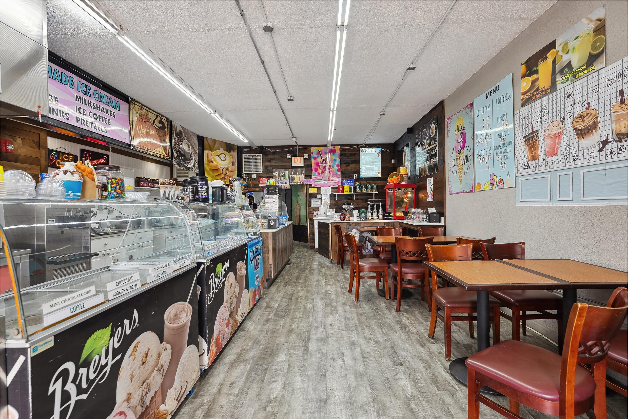 4314-20 Boardwalk - Picture 35