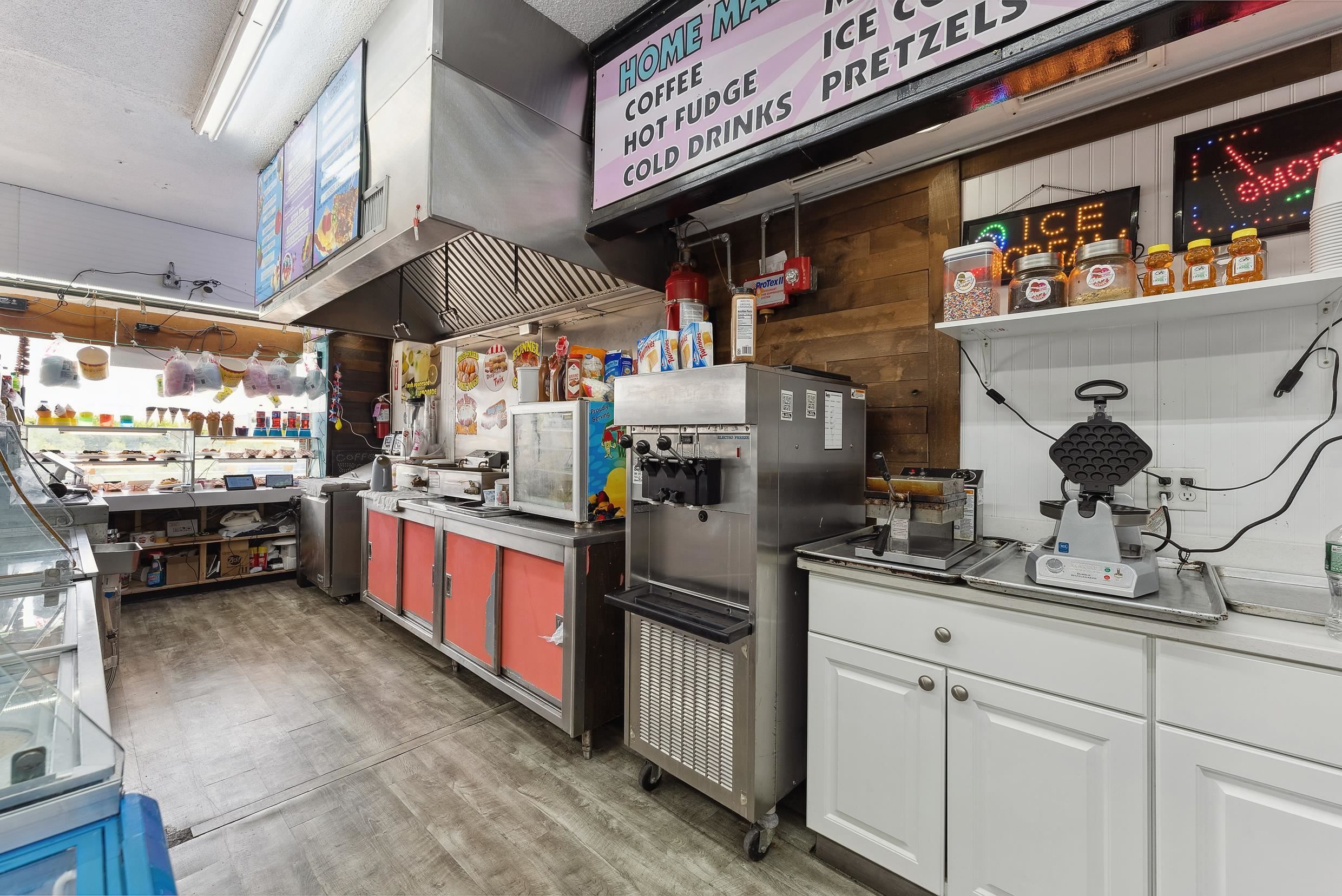 4314-20 Boardwalk - Picture 38