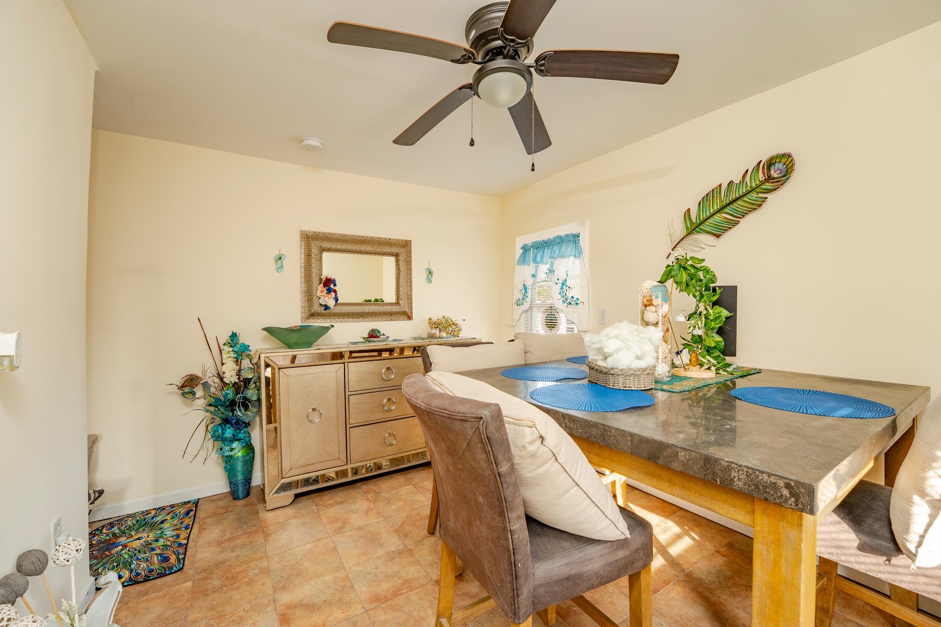 220 E 21st Avenue - Picture 15