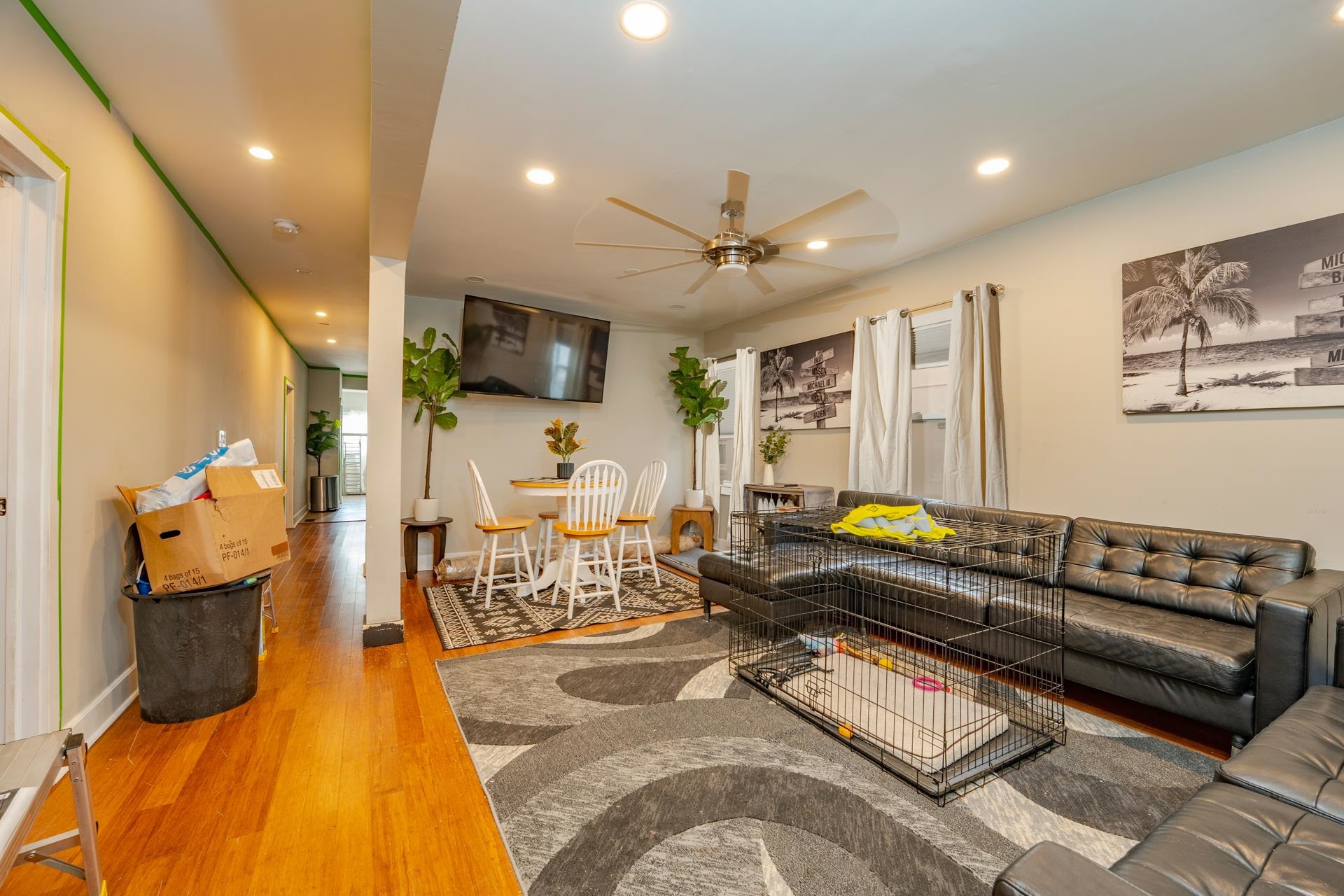 220 E 21st Avenue - Picture 18