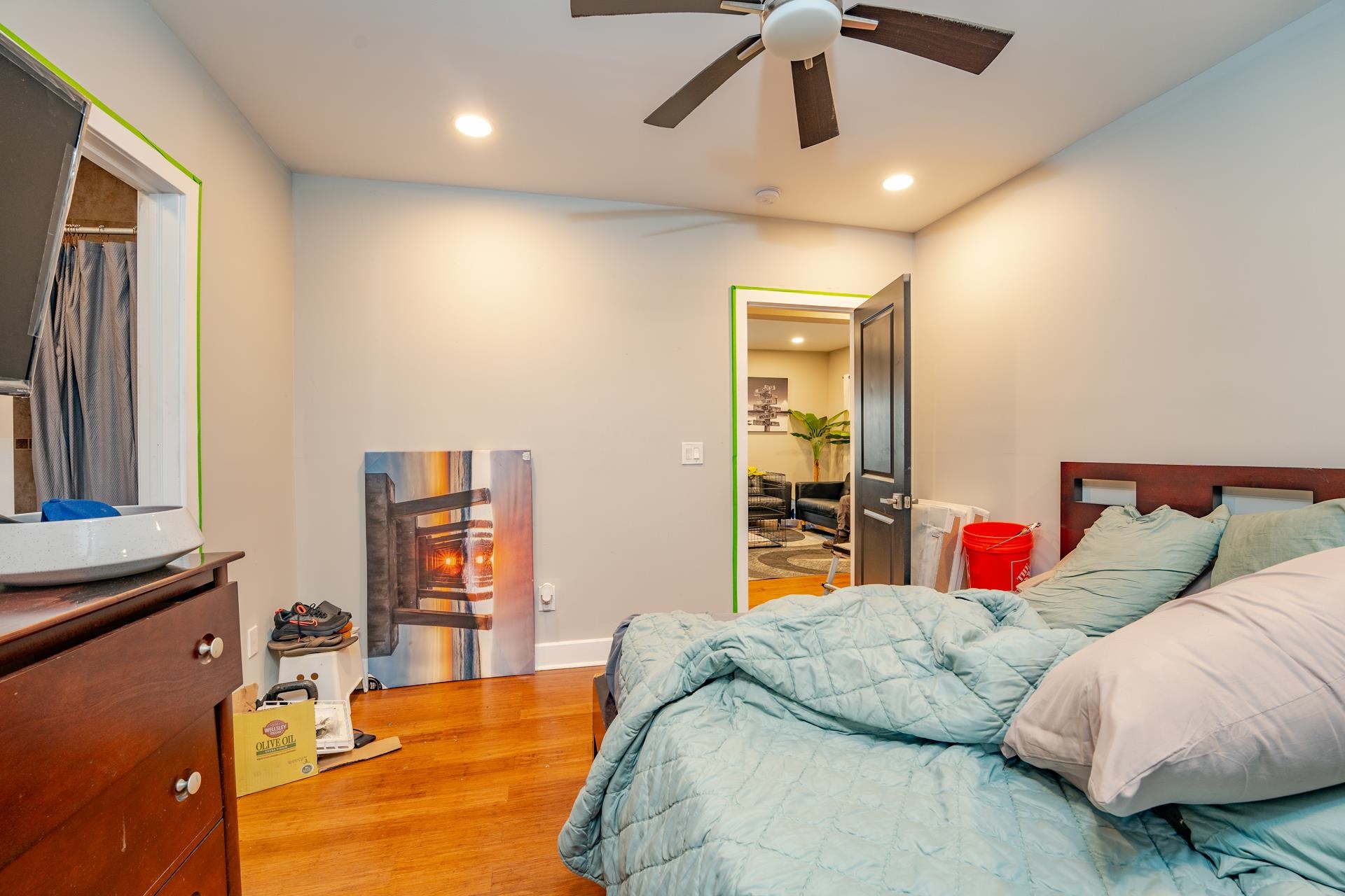 220 E 21st Avenue - Picture 25