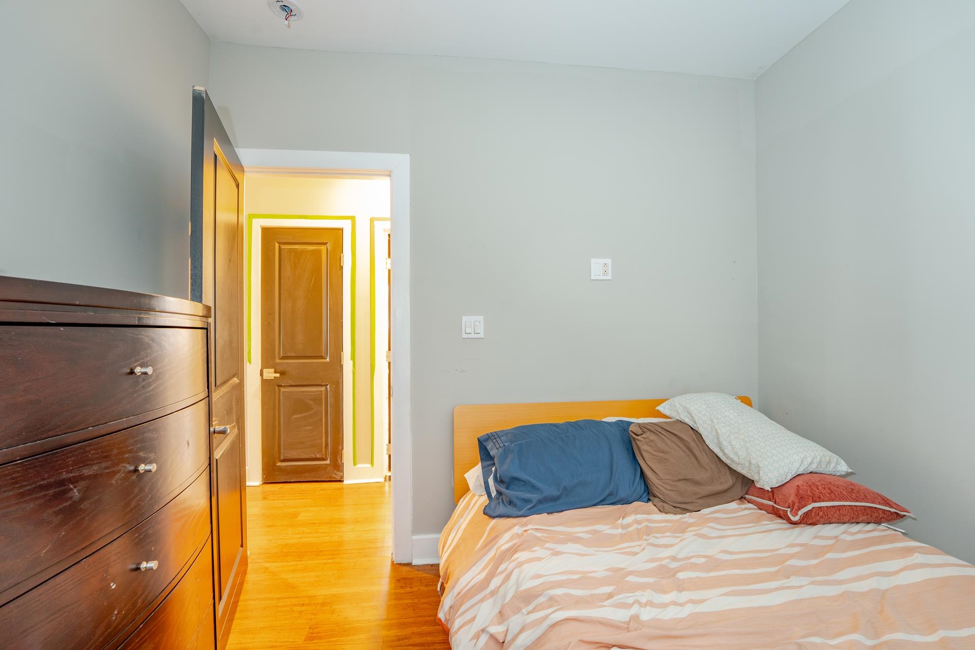 220 E 21st Avenue - Picture 29