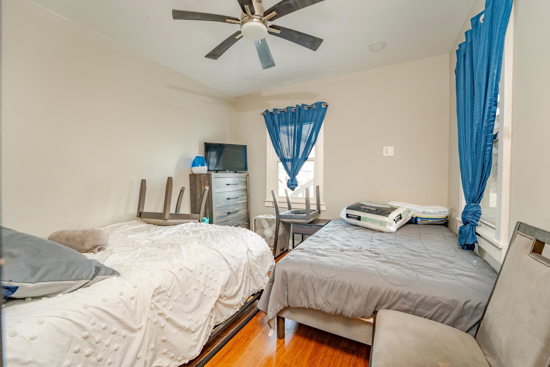 220 E 21st Avenue - Picture 30