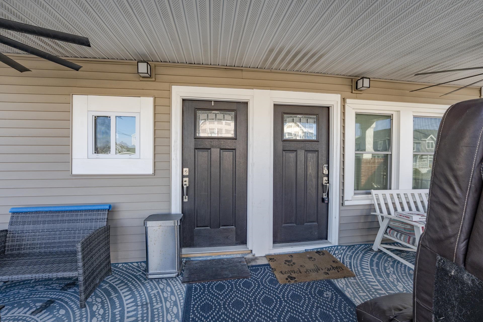 220 E 21st Avenue - Picture 3