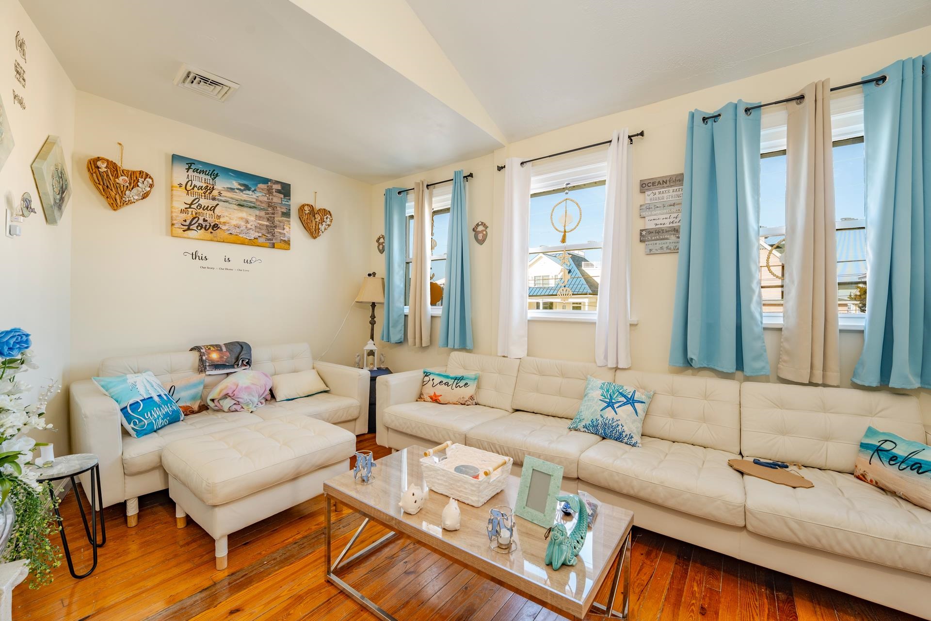 220 E 21st Avenue - Picture 6