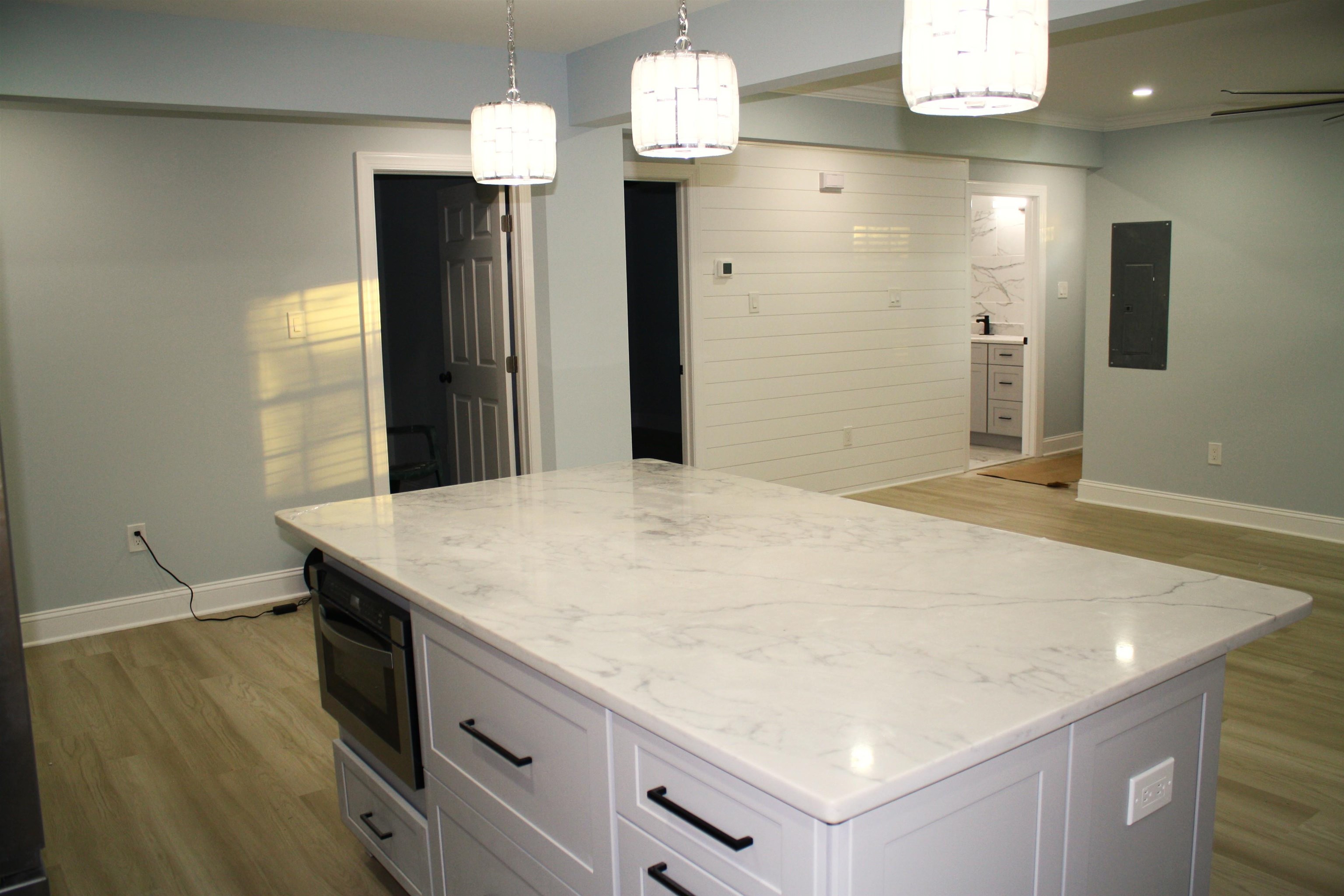 203 E Jacksonville Avenue - Picture 5