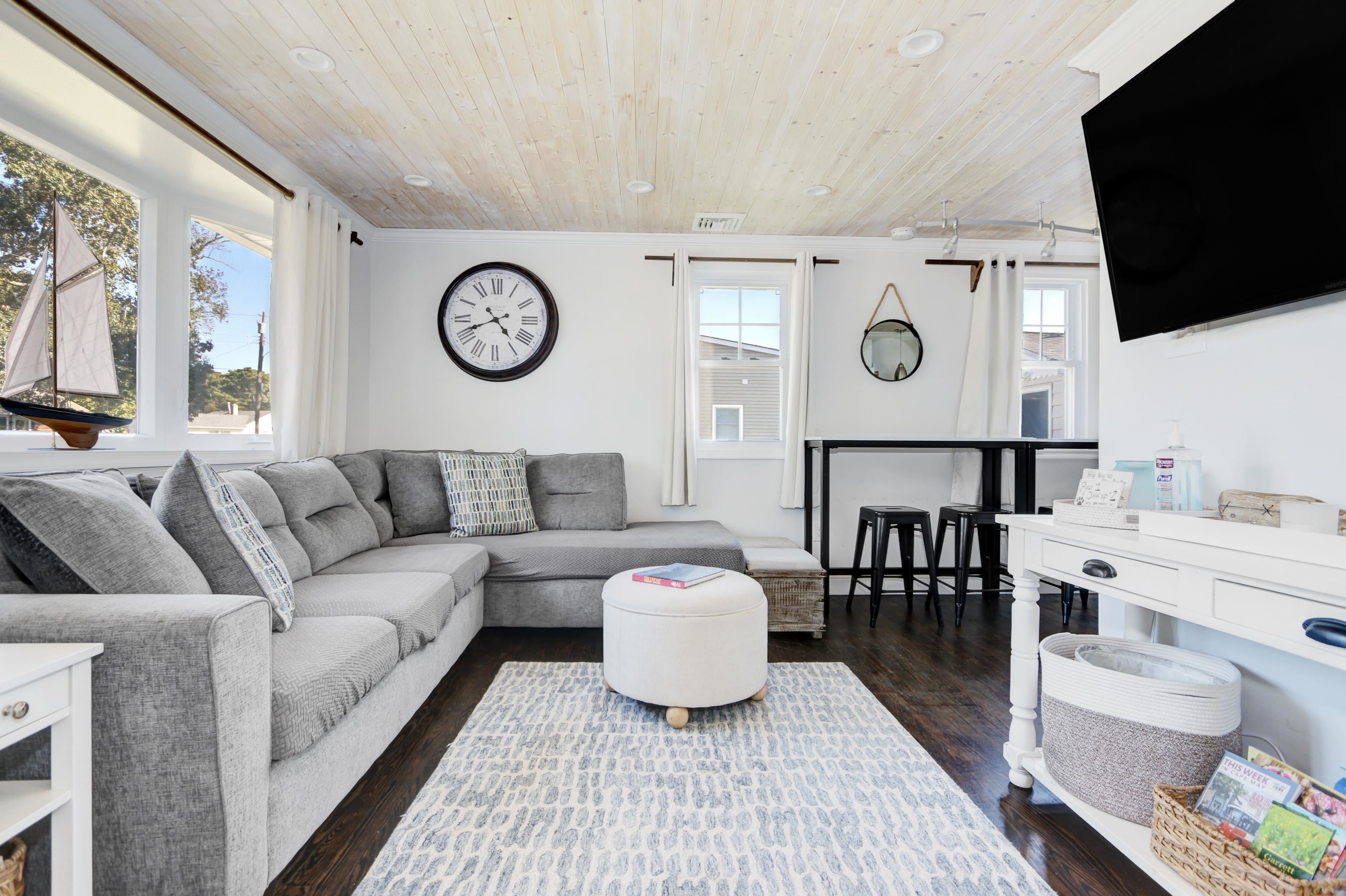 403 Miller Avenue - Picture 4