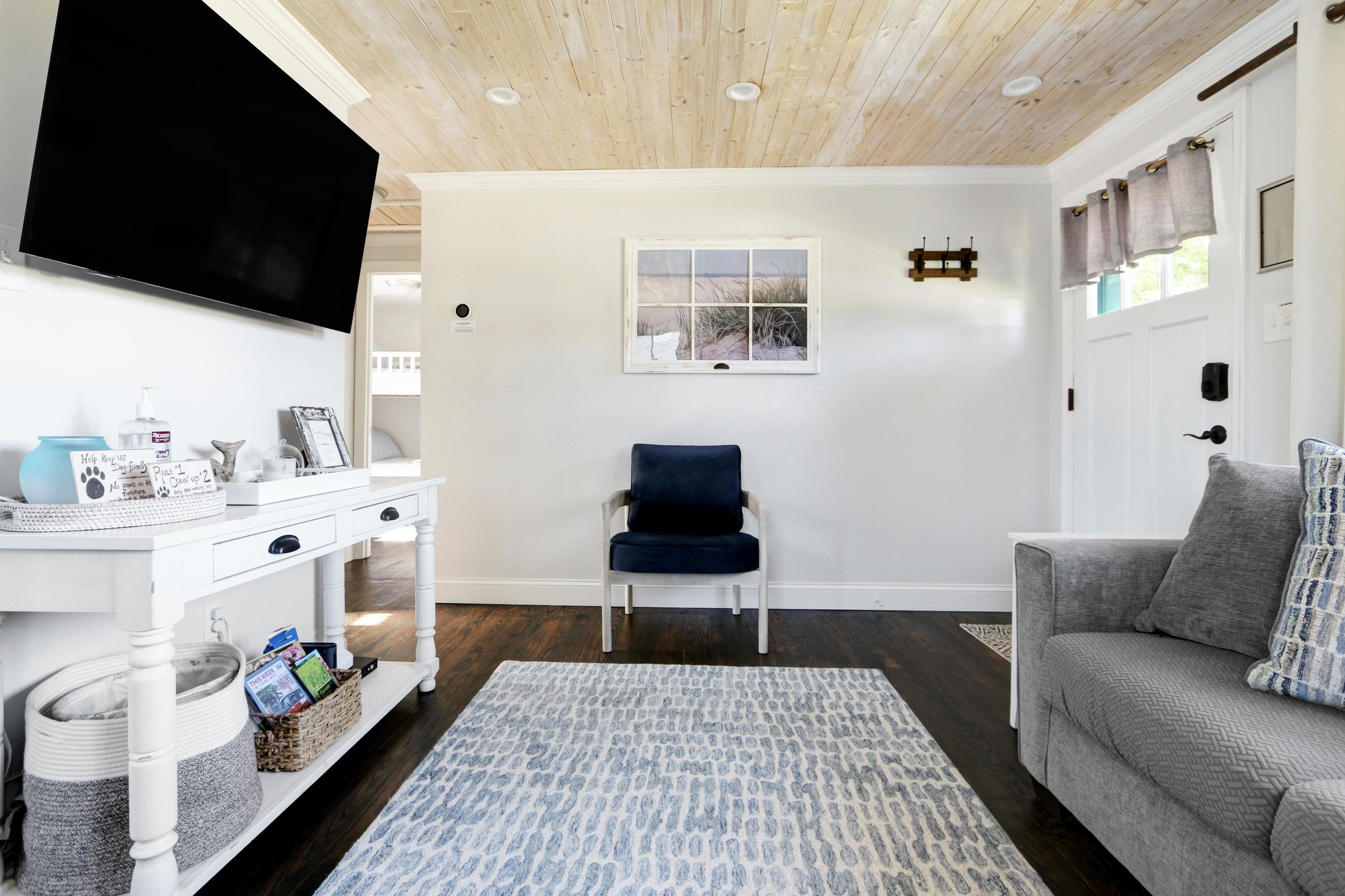 403 Miller Avenue - Picture 5