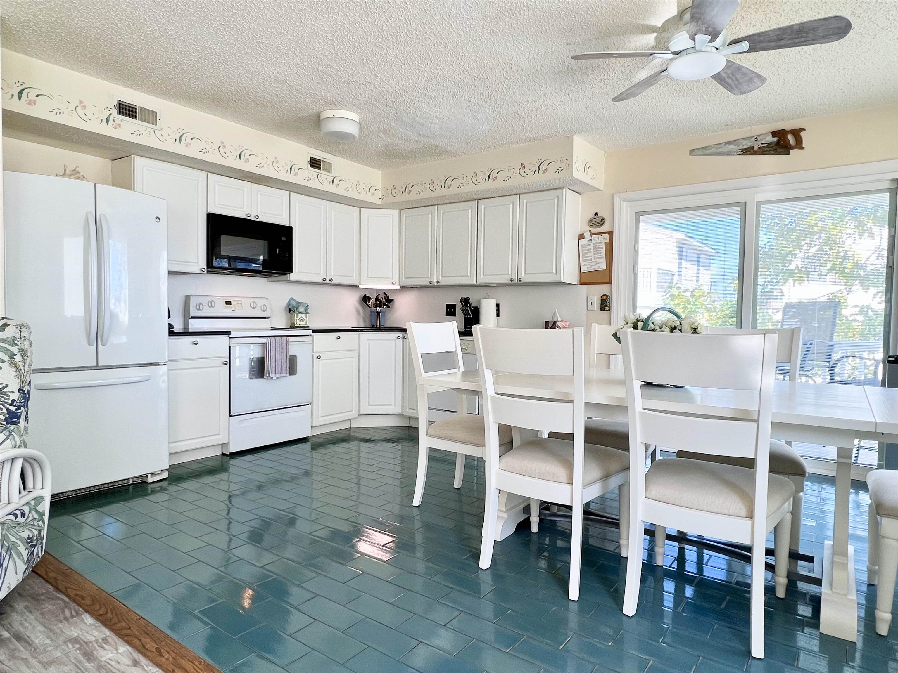 127 N 87th Street - Picture 7