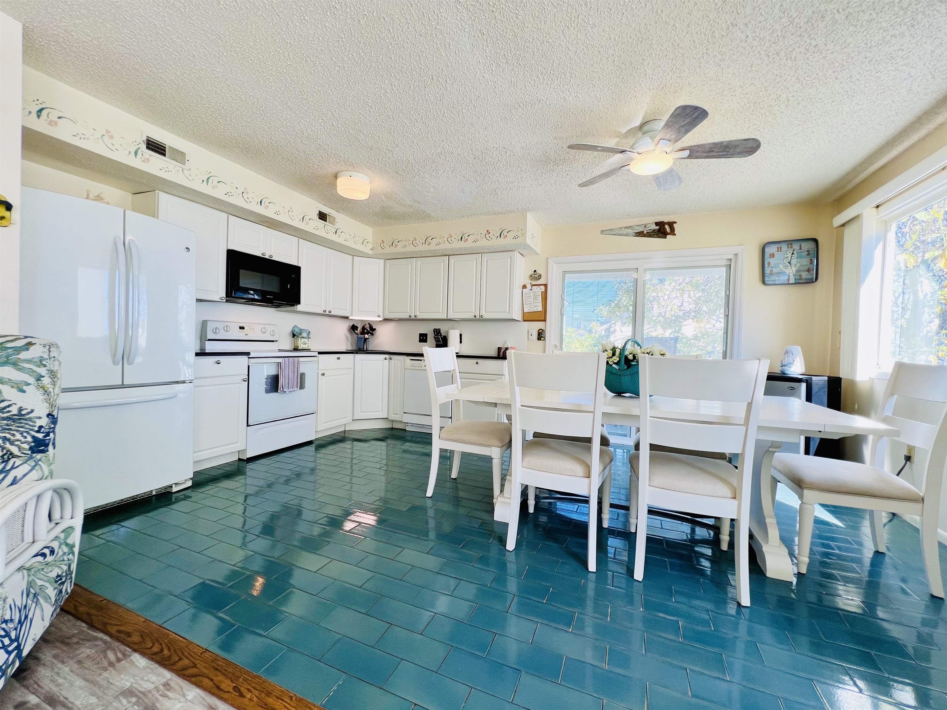 127 N 87th Street - Picture 8