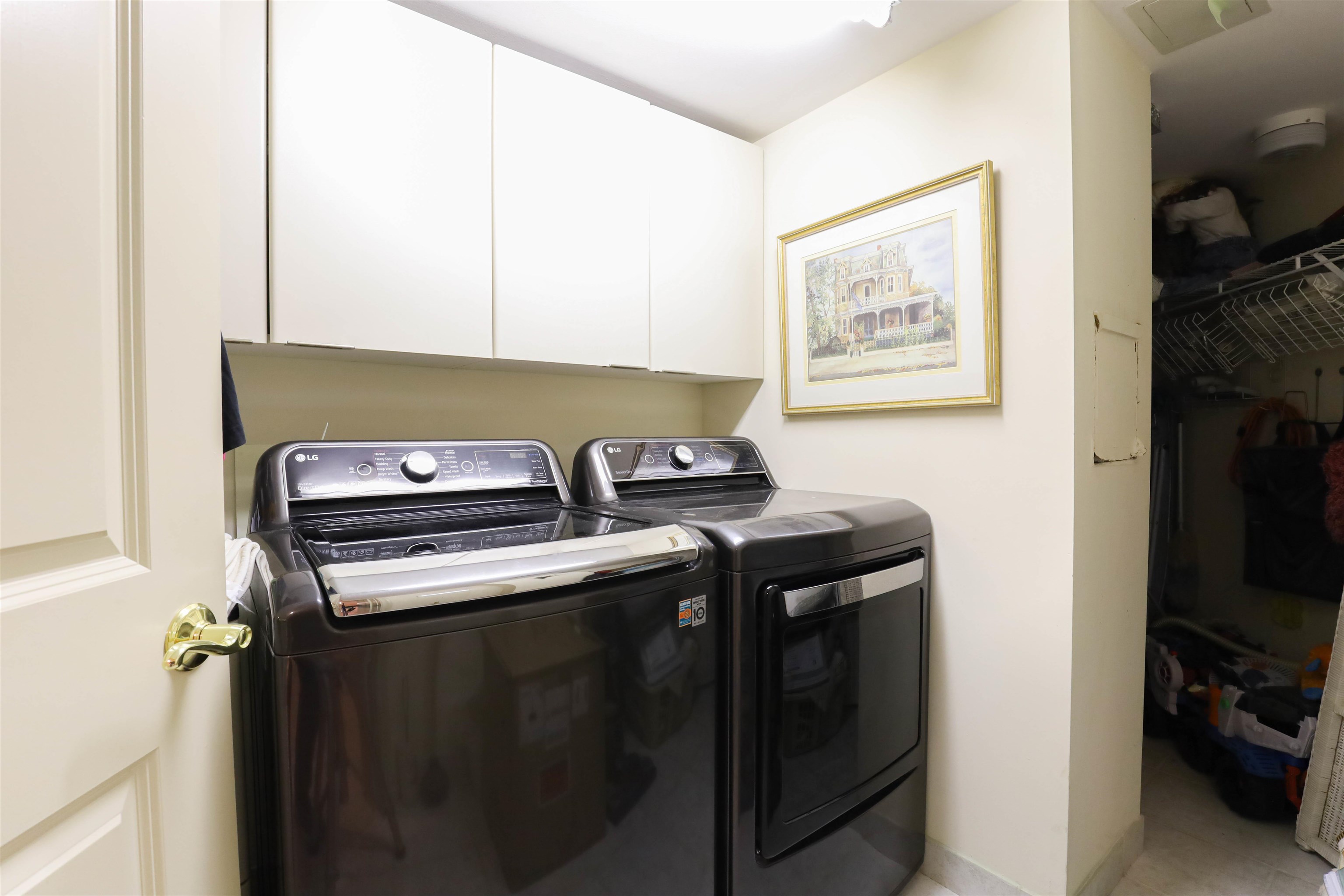 8901 Atlantic Avenue