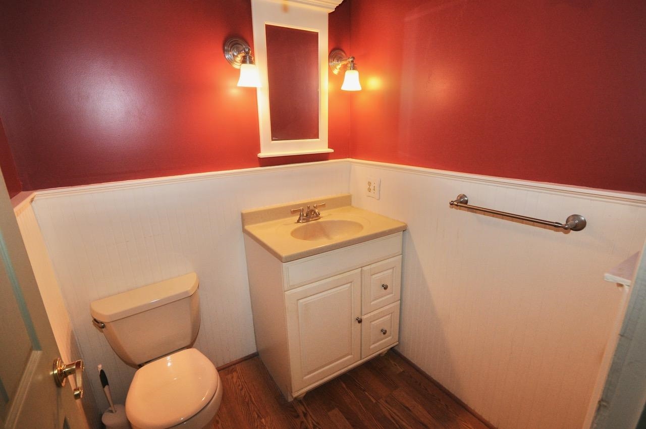 300 Court House S. Dennis Road - Picture 4