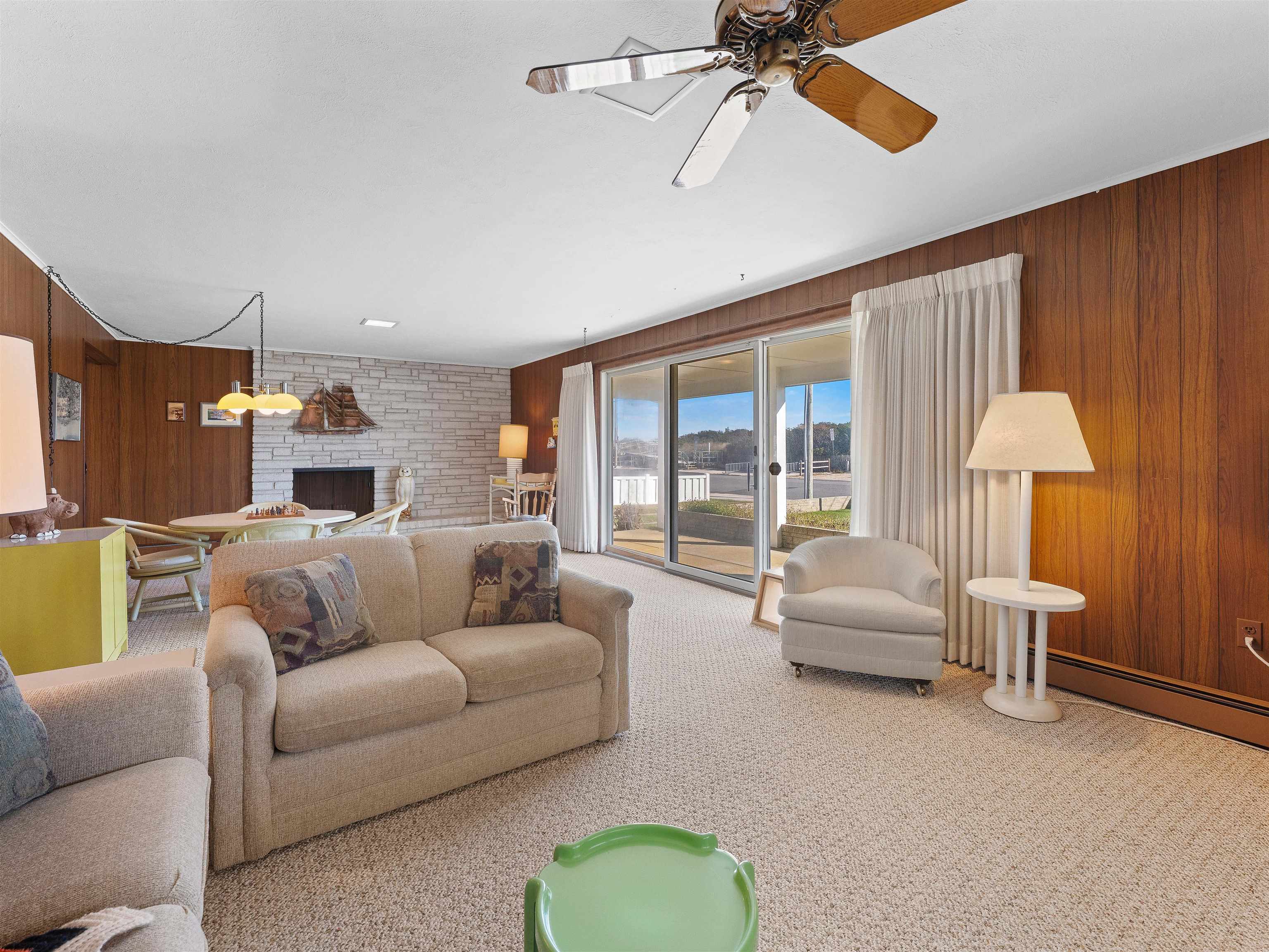 268 E Atlantic Boulevard