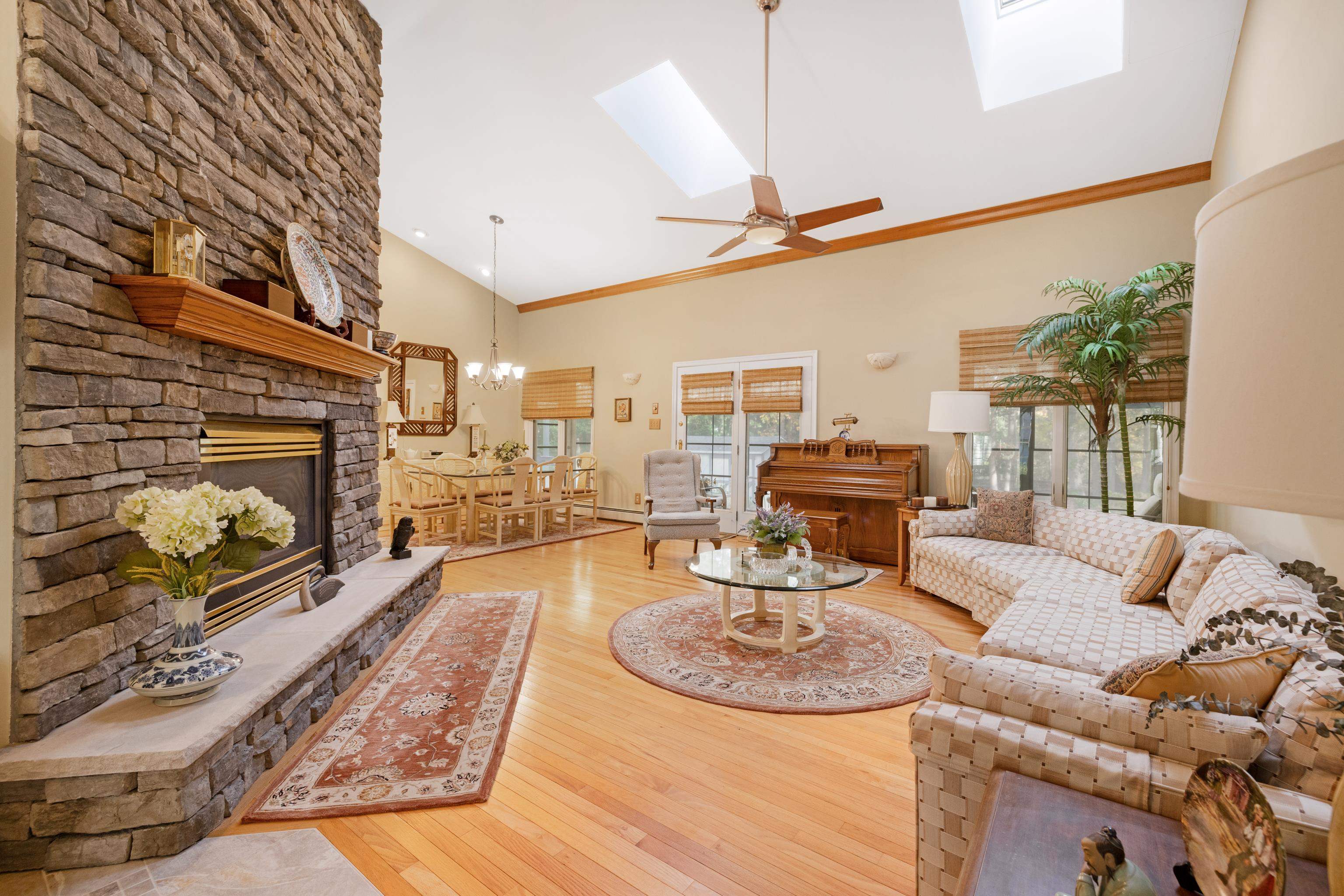 53 Summer Circle - Picture 3