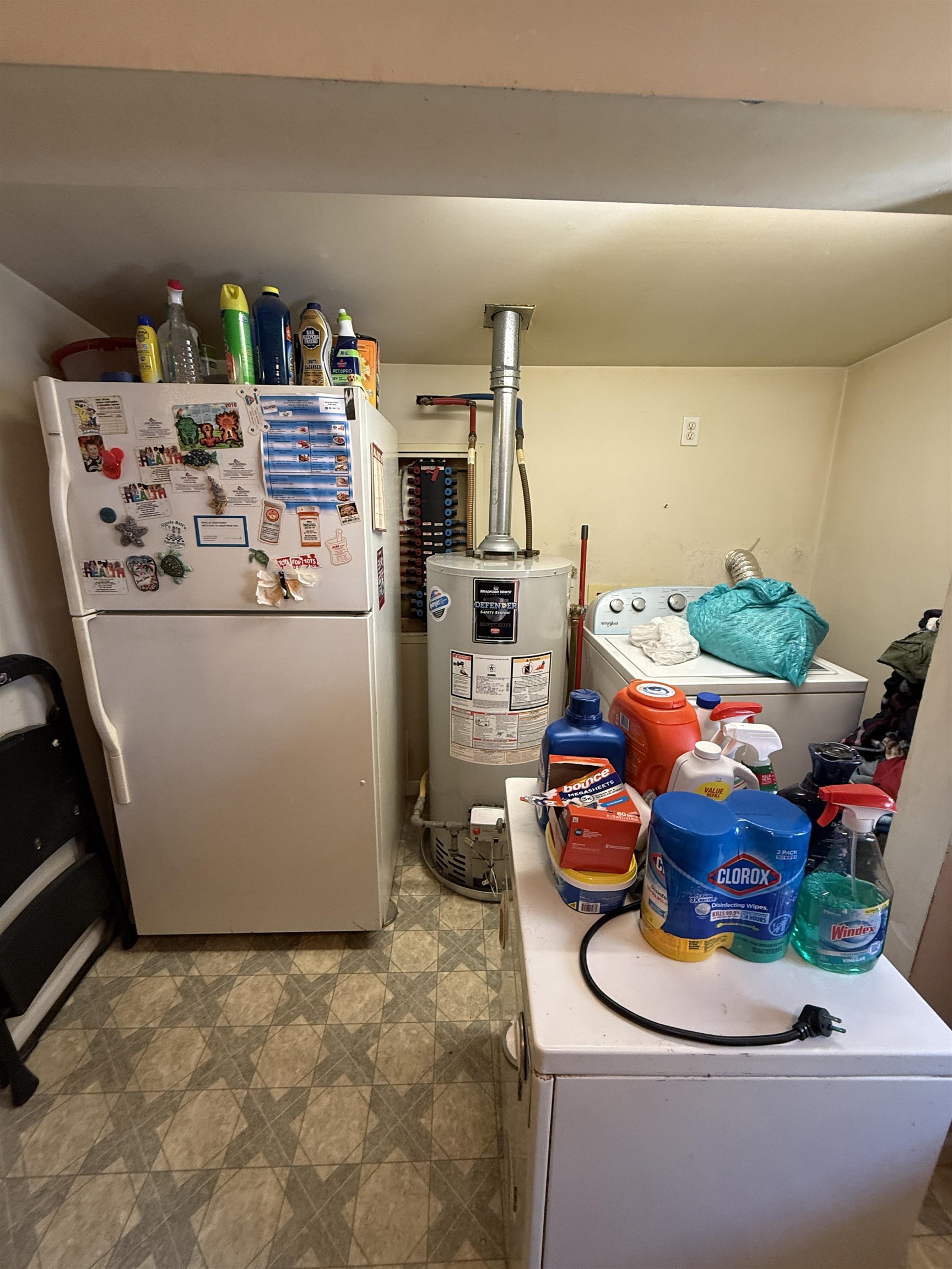 107 E Tampa Avenue - Picture 2