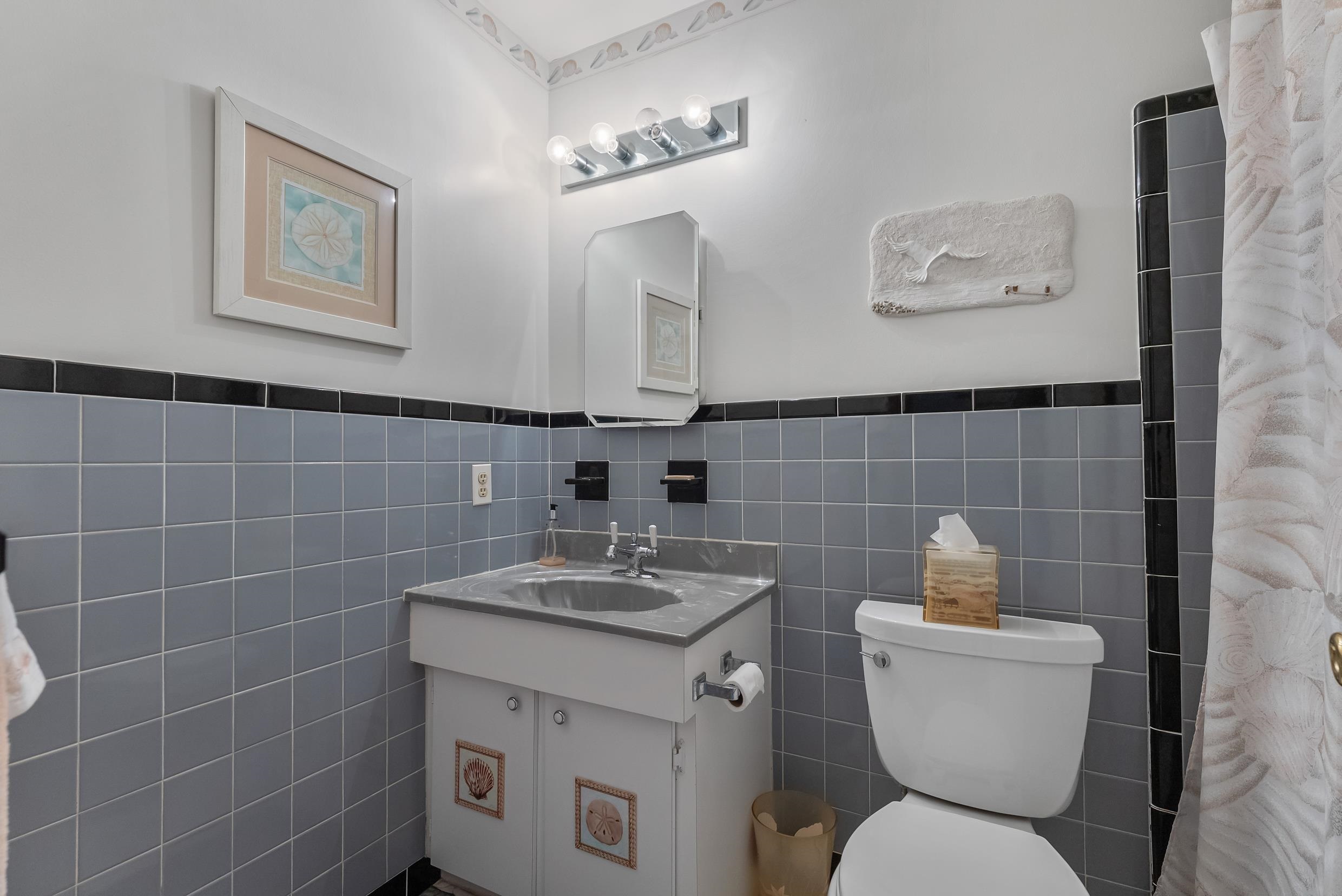 1058 Virginia Avenue