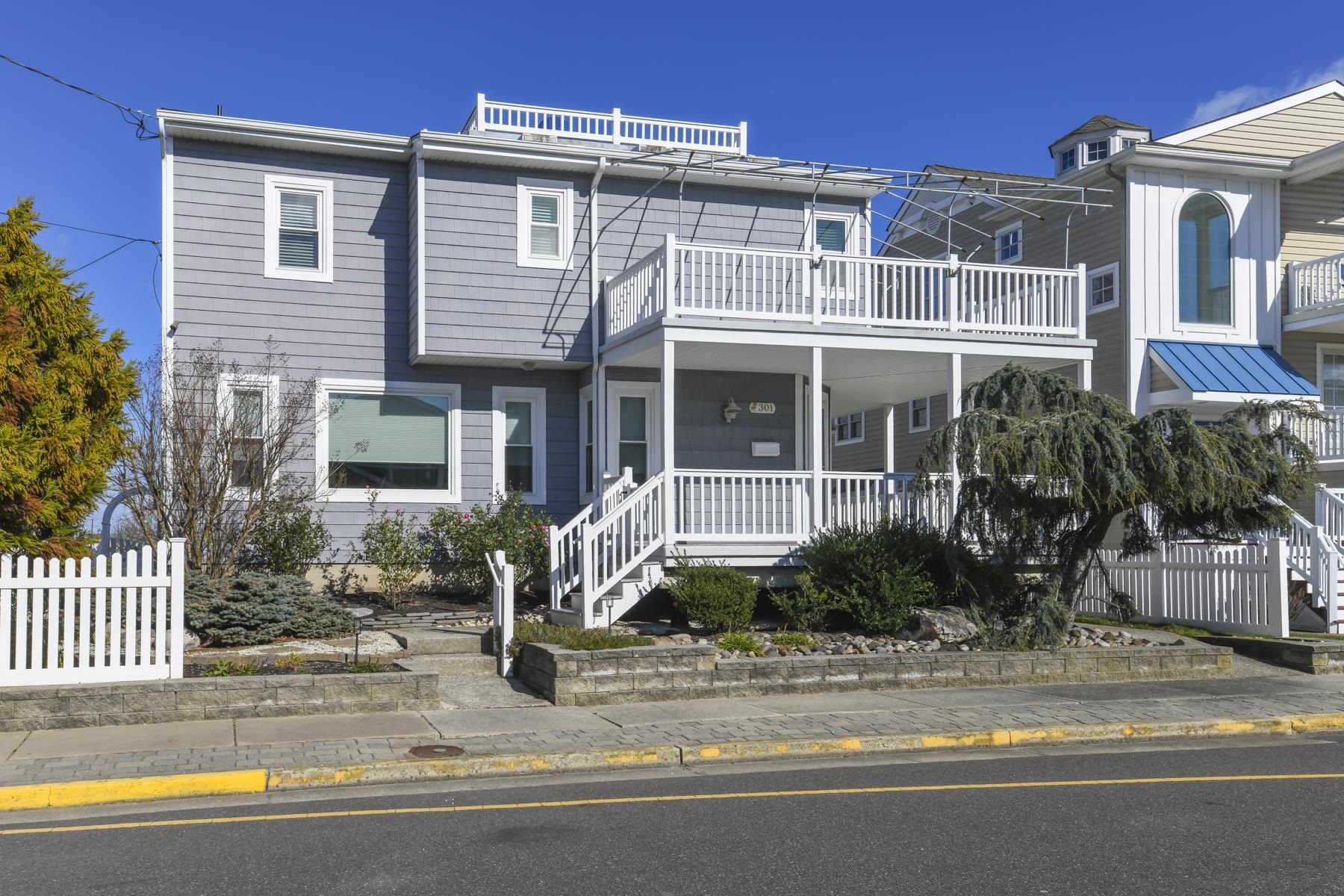 301 Merion Place - Picture 1