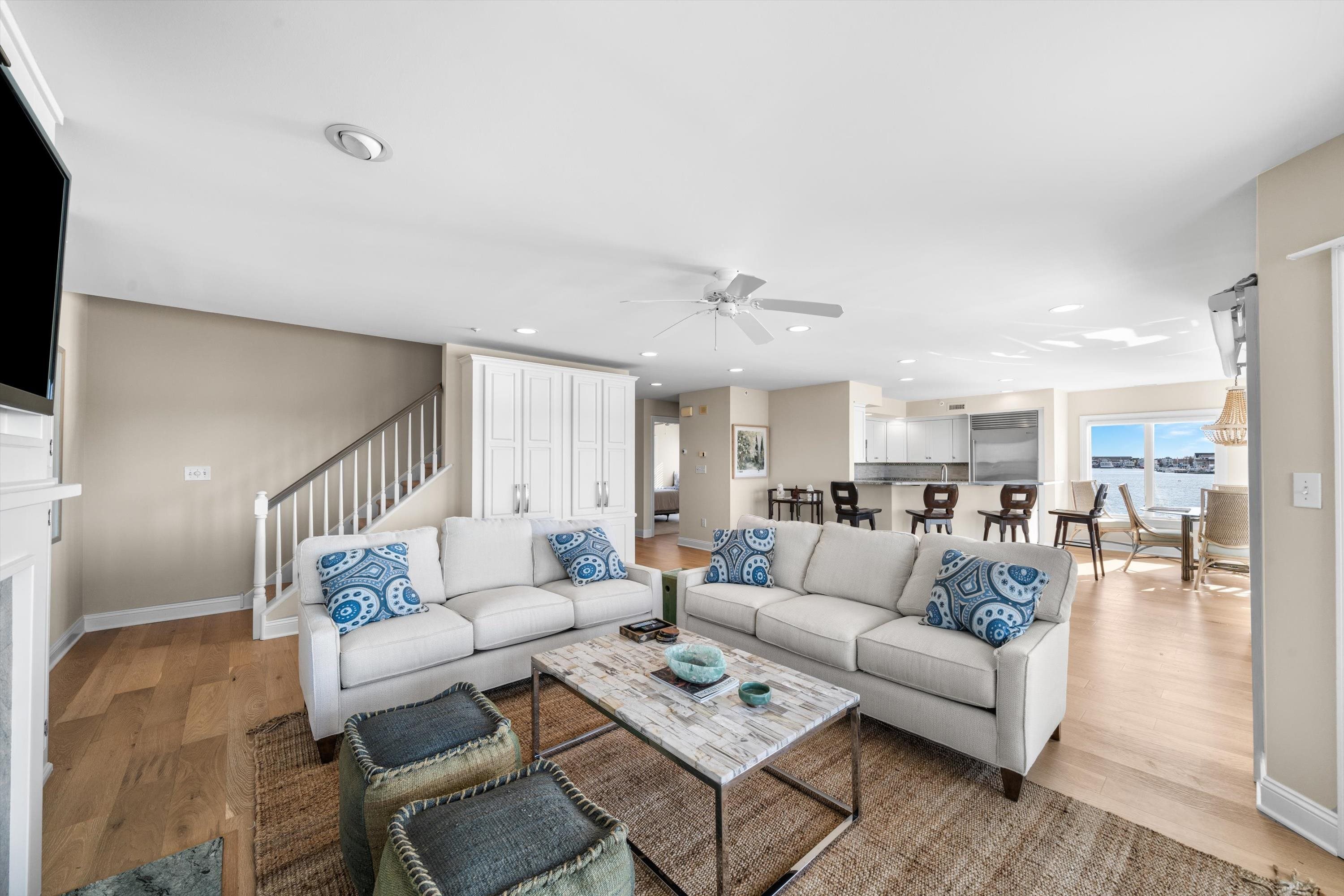 1127 Stone Harbor Boulevard