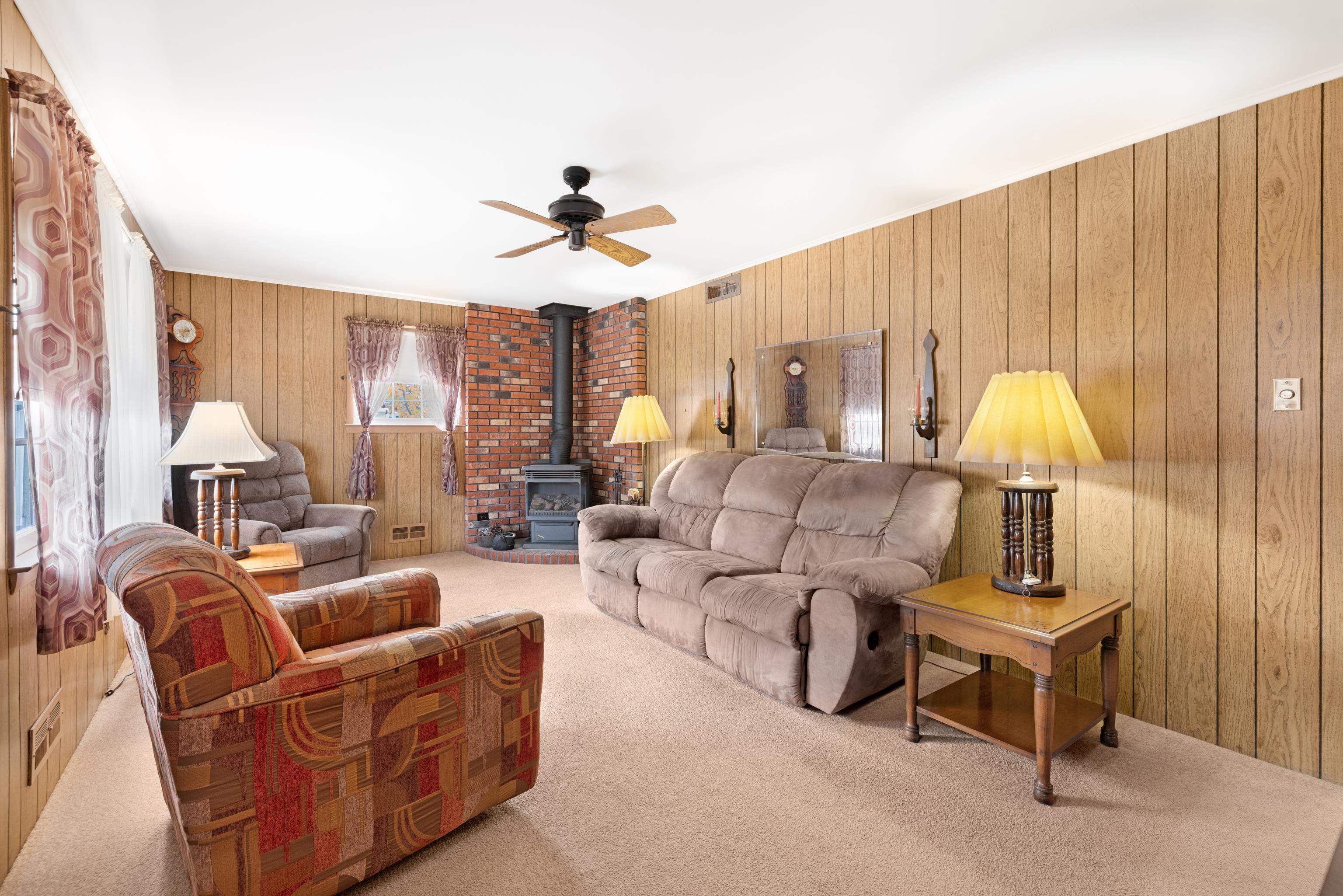 404 Indian Avenue - Picture 4