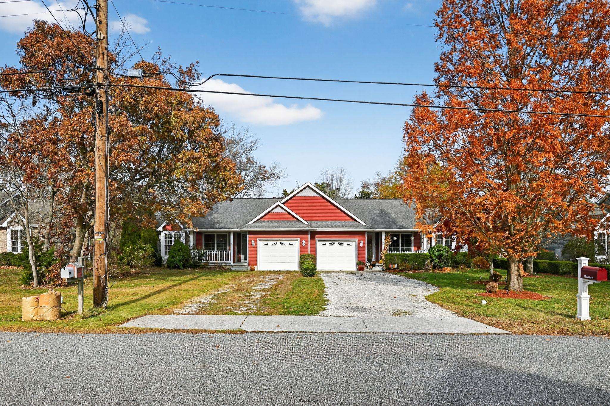 10 4th Avenue - Picture 2