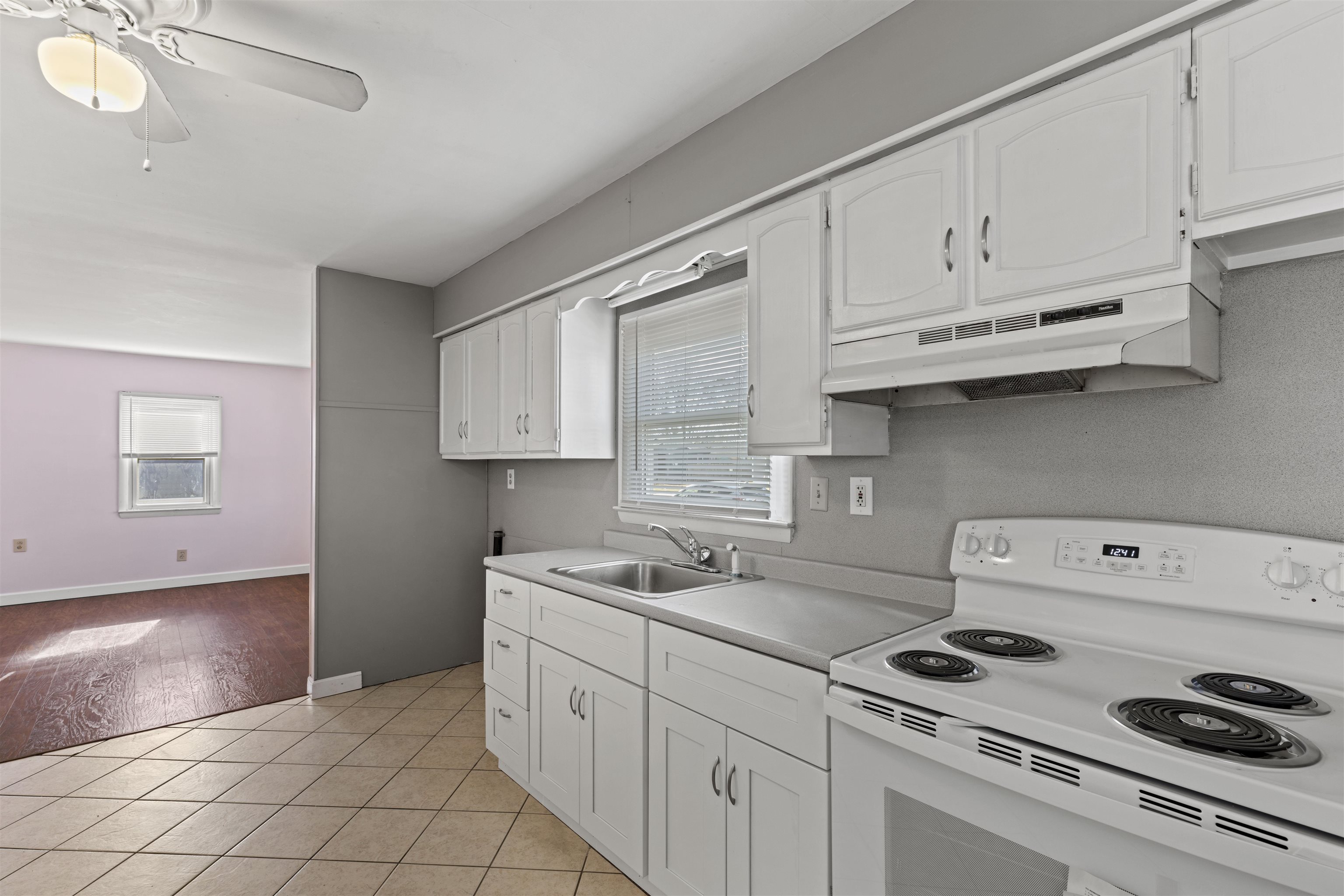 1614 Star Avenue - Picture 3