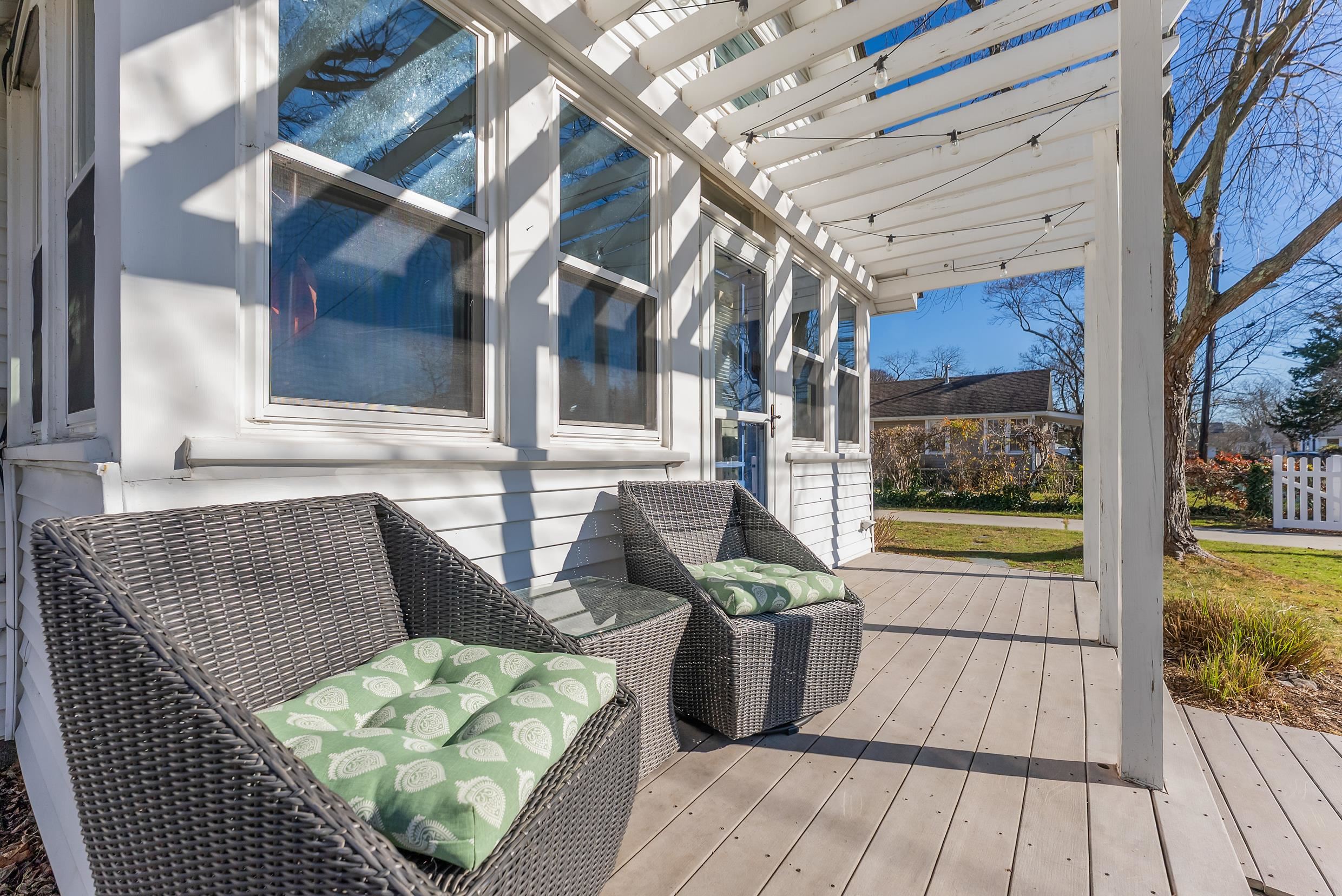 235 W Bates Avenue - Picture 3