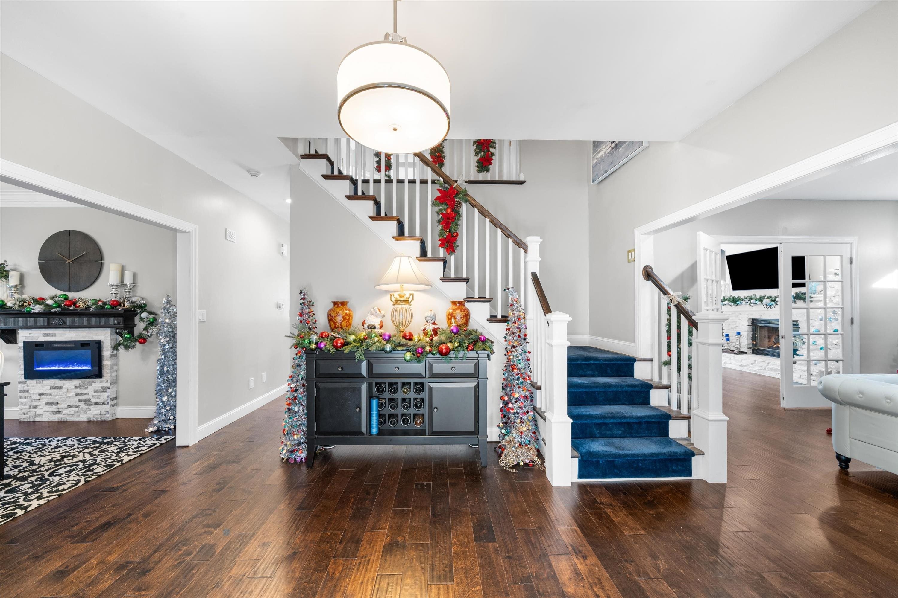 55 Cedar Meadow Drive - Picture 2