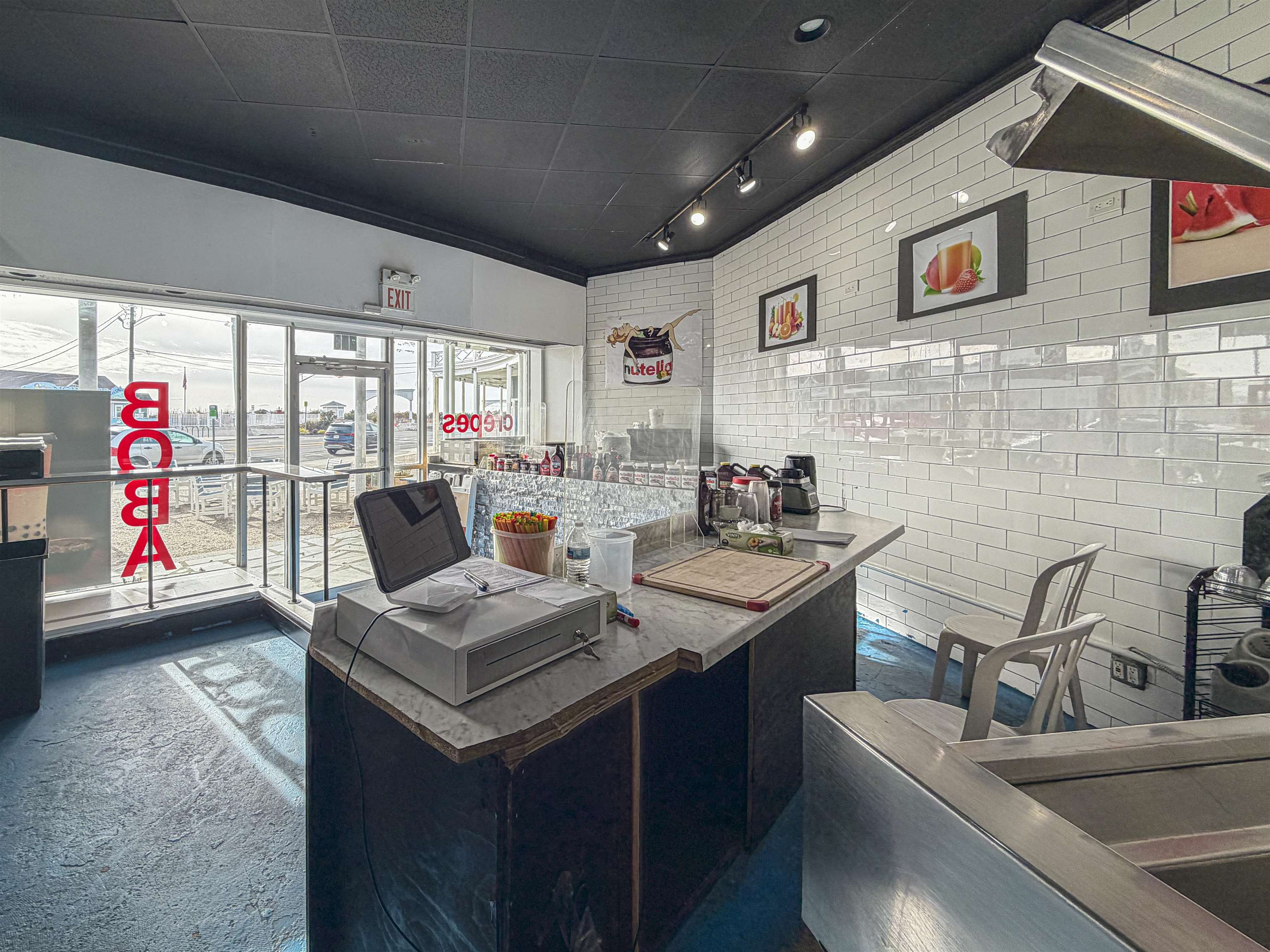 713 Beach Avenue - Picture 12