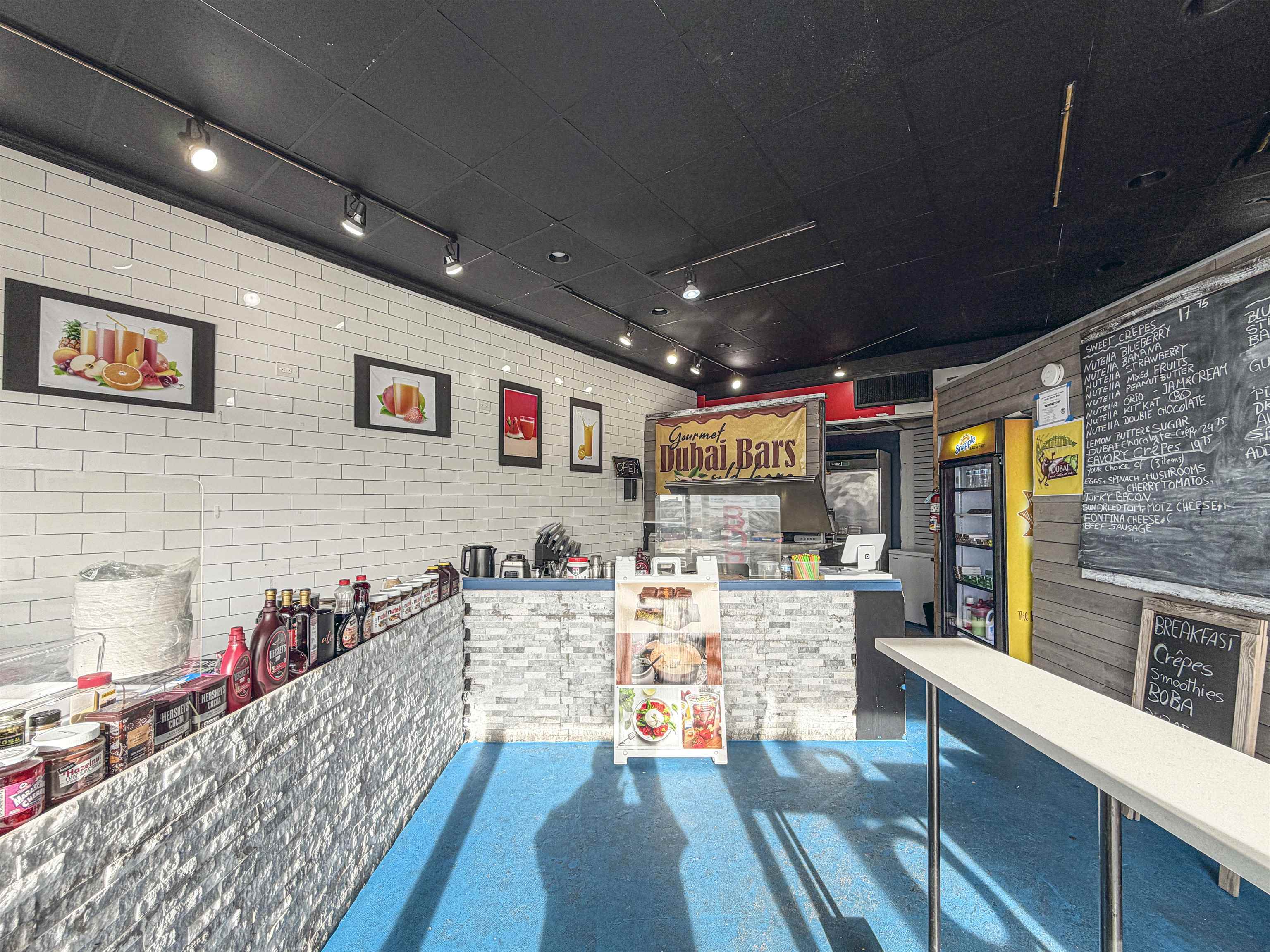 713 Beach Avenue - Picture 3