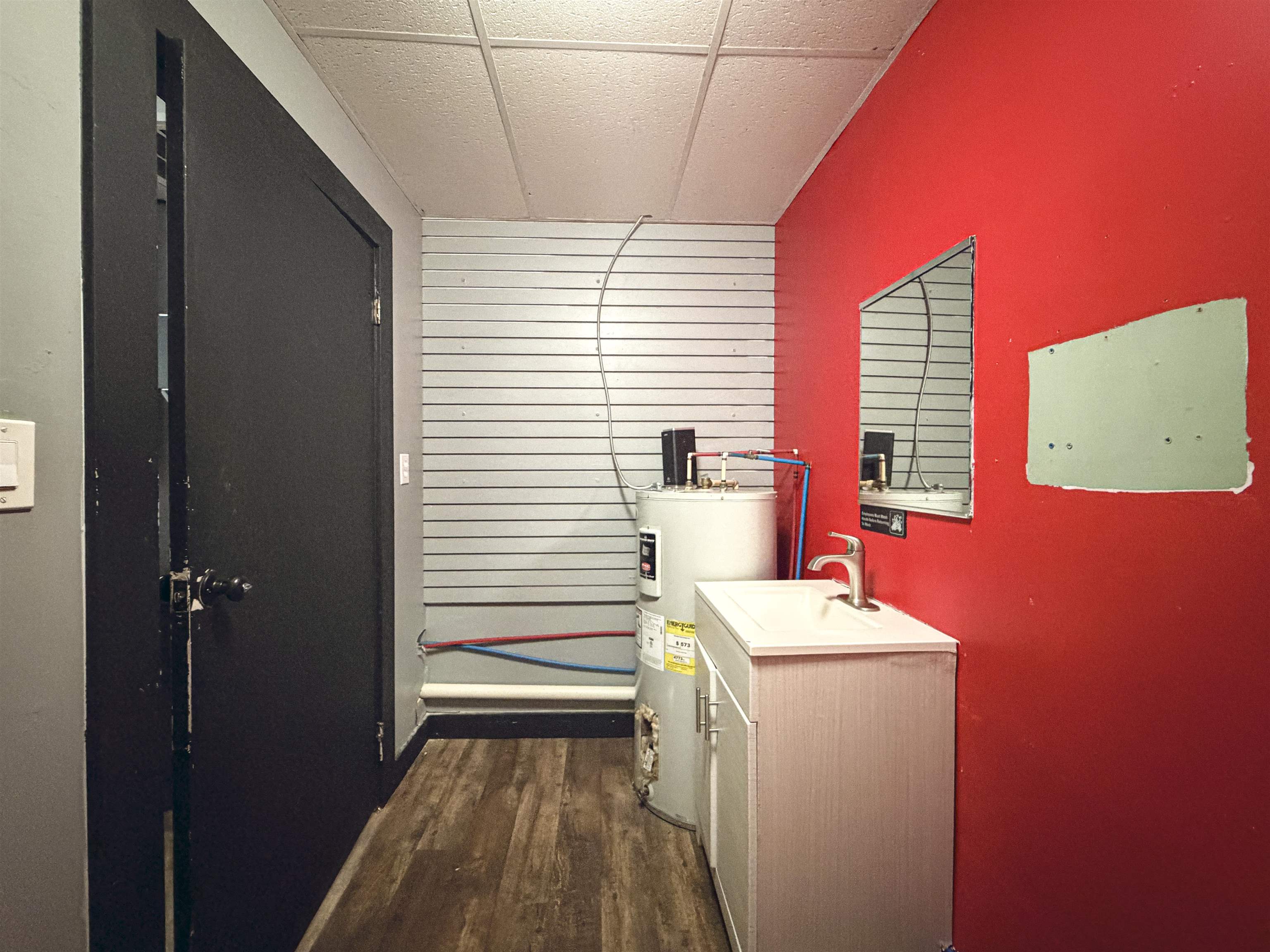 713 Beach Avenue - Picture 24