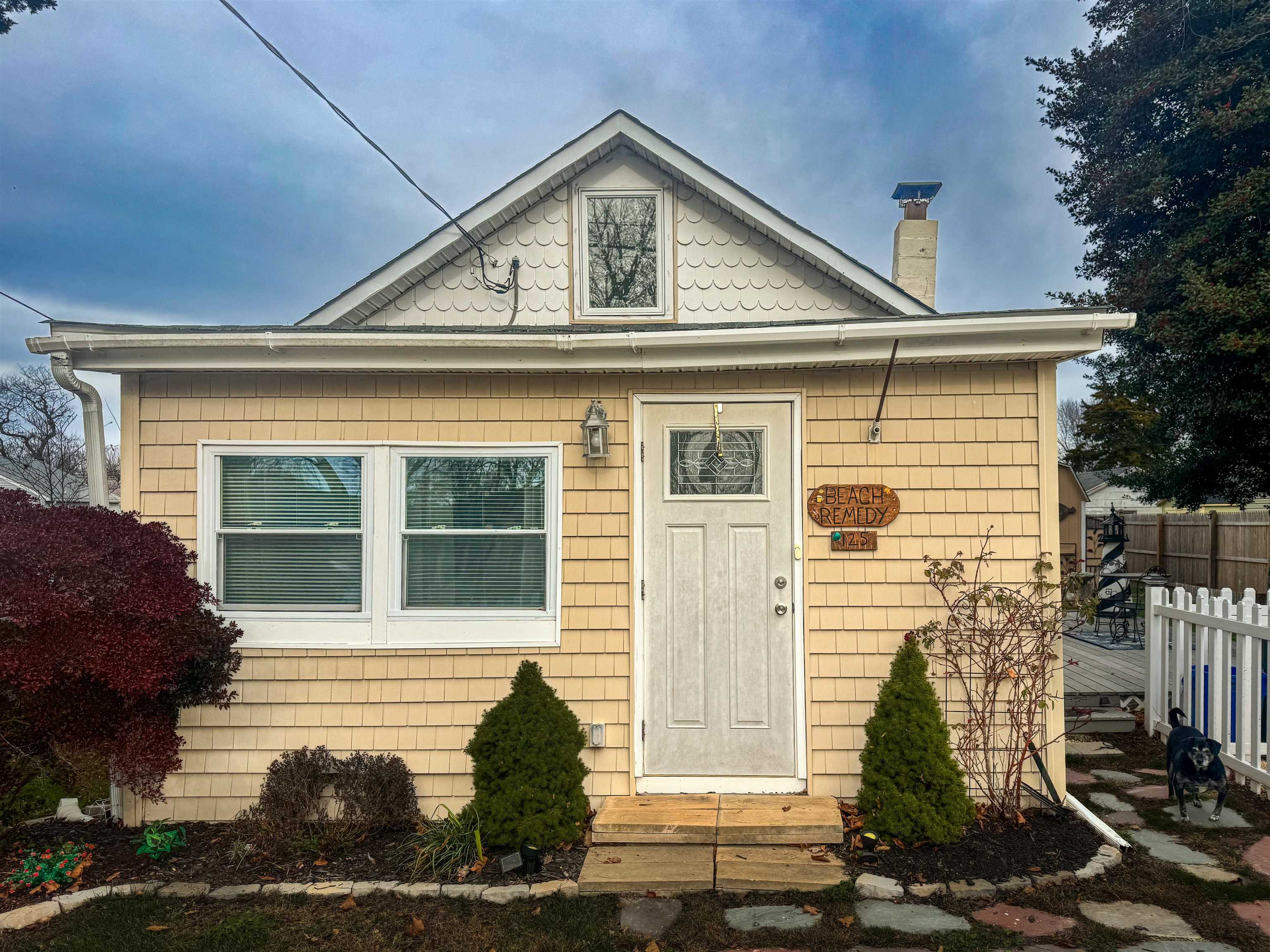 125 E Atlantic Avenue - Picture 2