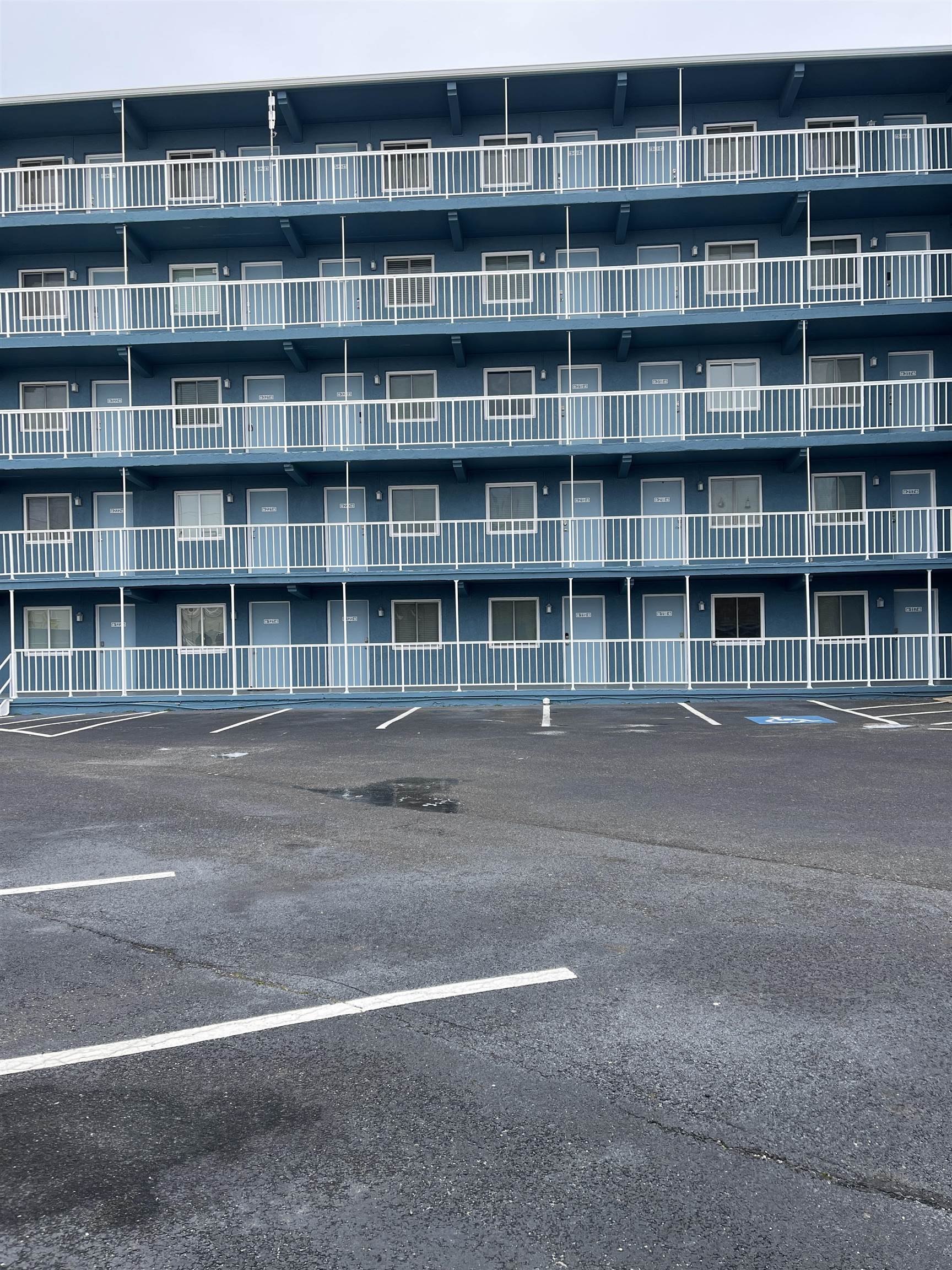 225 E Wildwood Avenue - Picture 2