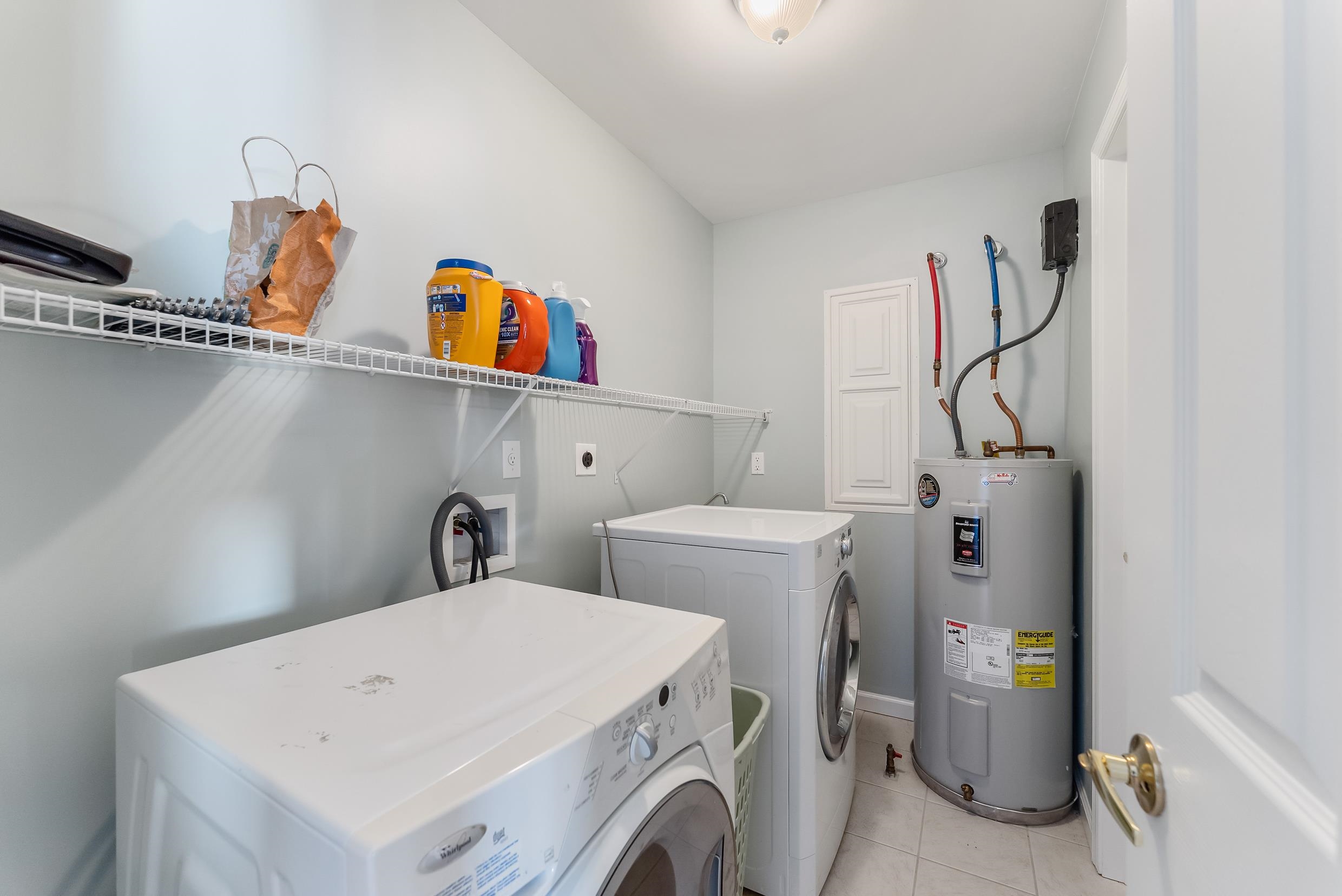 115 W Cardinal Road - Picture 17