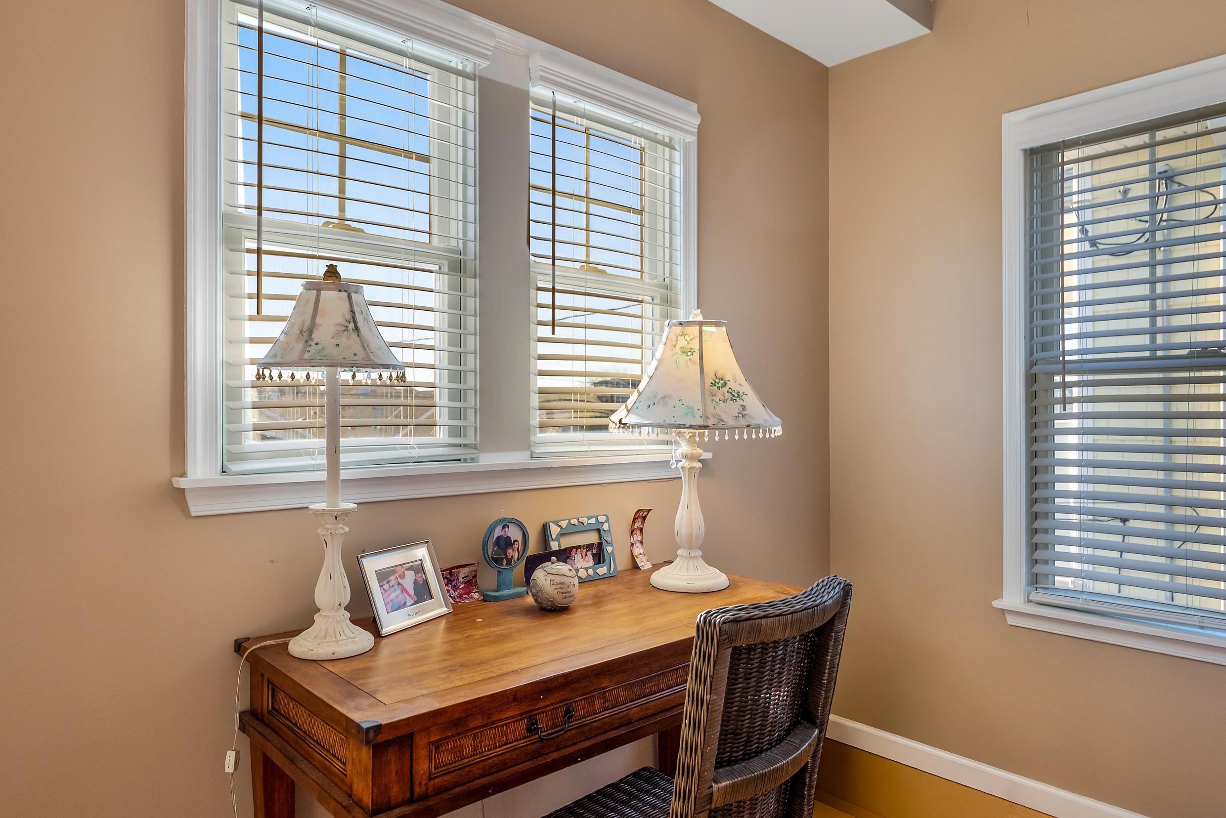 115 W Cardinal Road - Picture 19