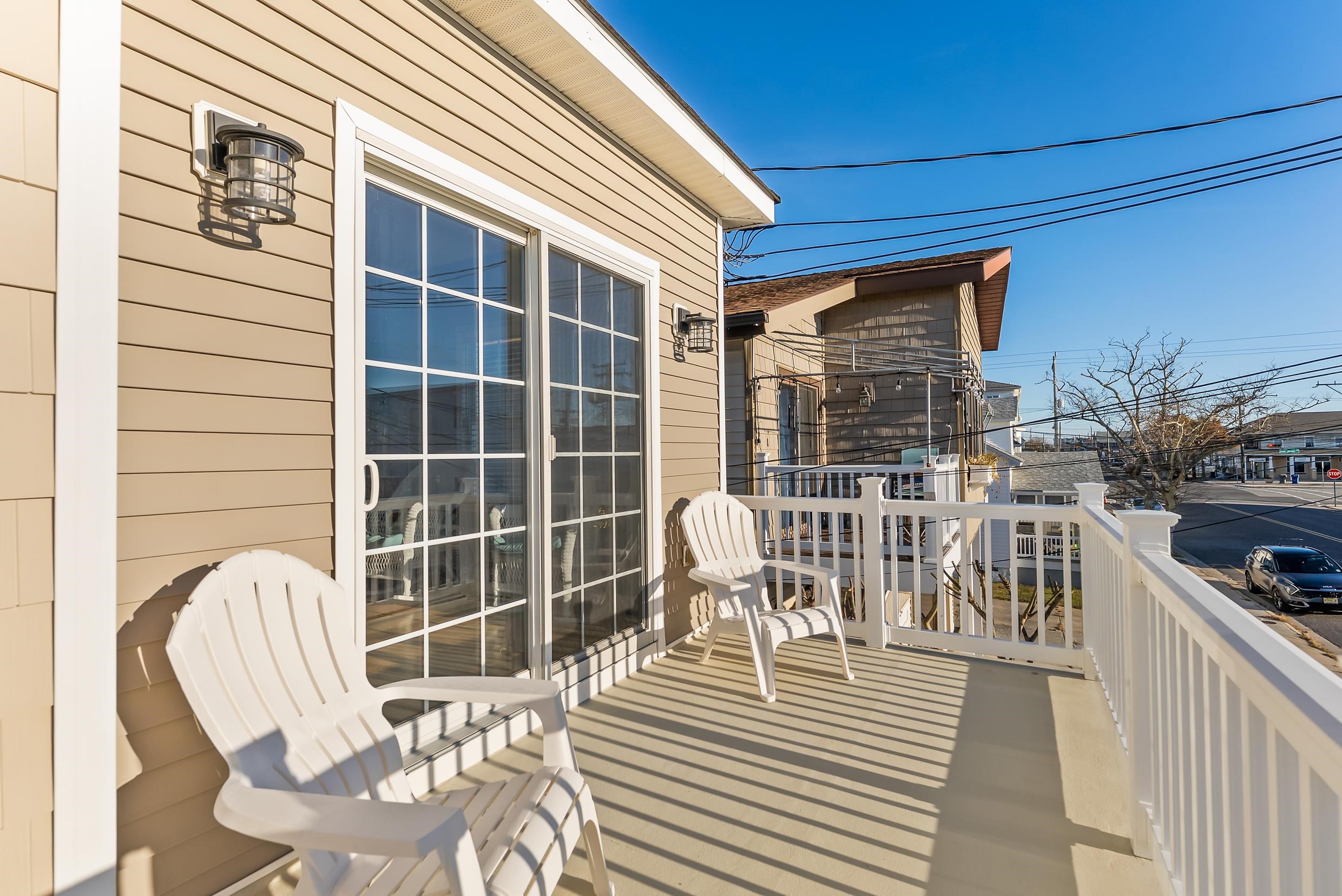 115 W Cardinal Road - Picture 8