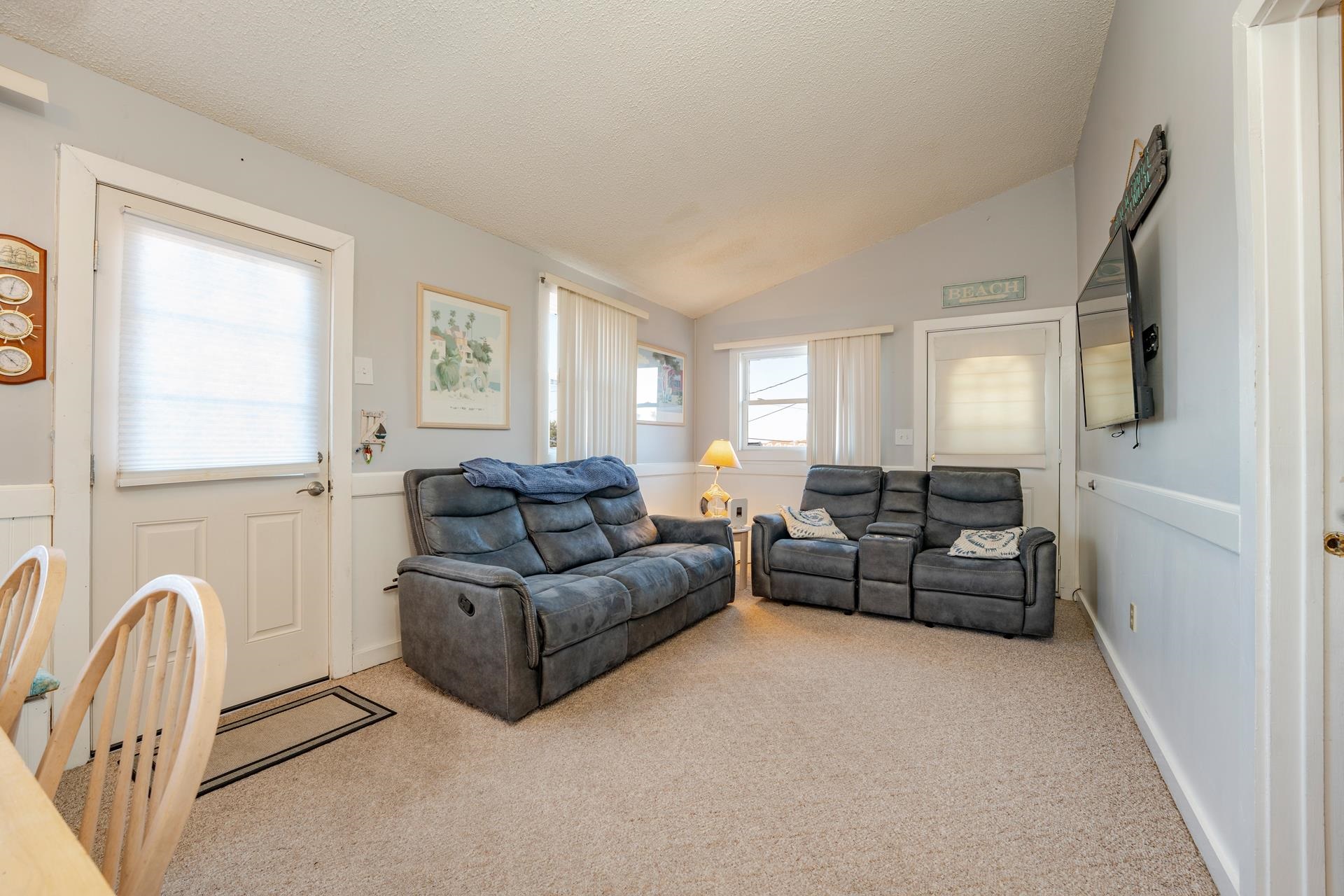 91 Illinois Avenue - Picture 15