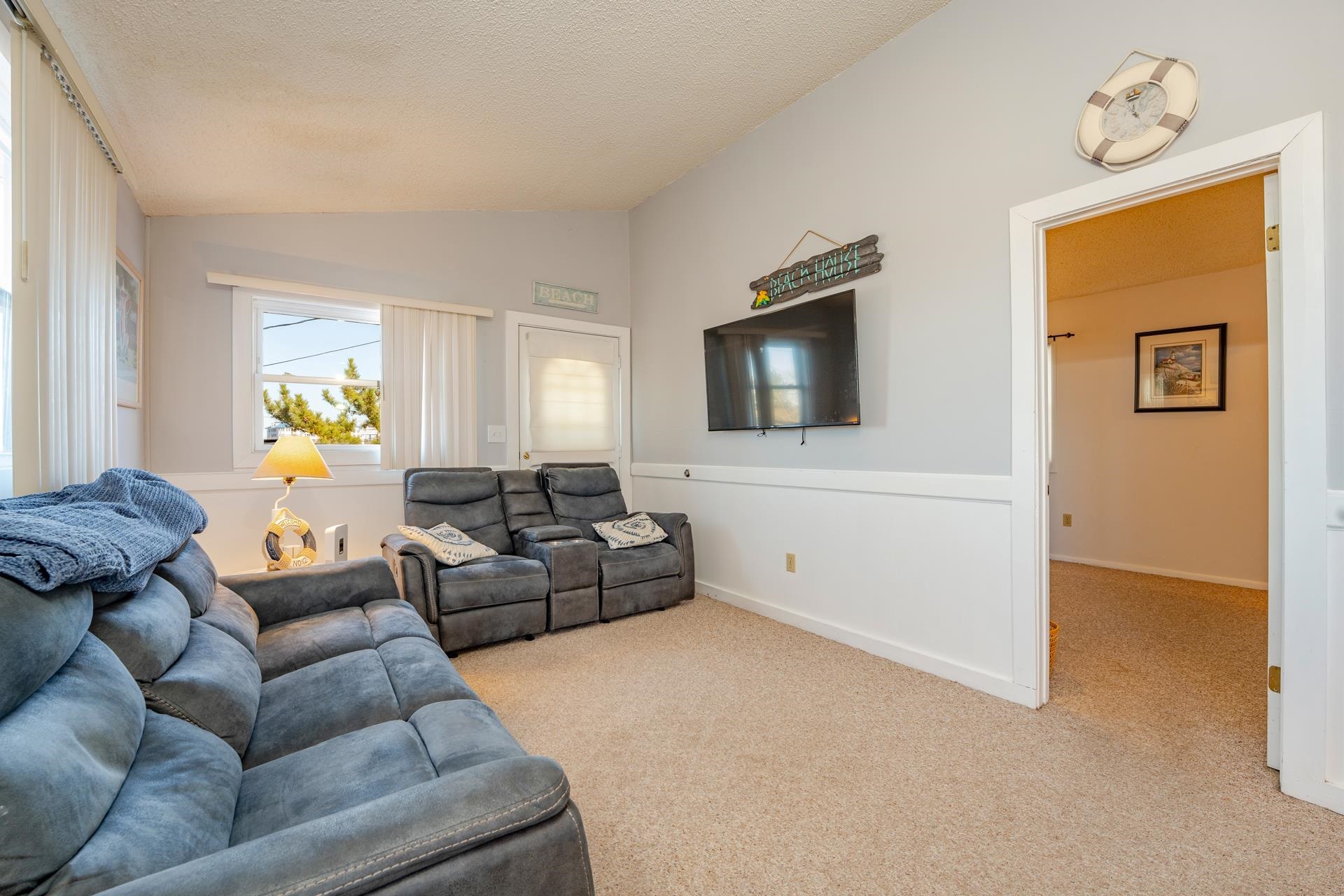 91 Illinois Avenue - Picture 16