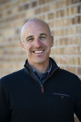 GABRIEL MOLNAR