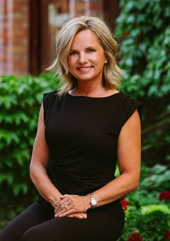 ANNA DERBY - ANNA AND ASSOCIATES