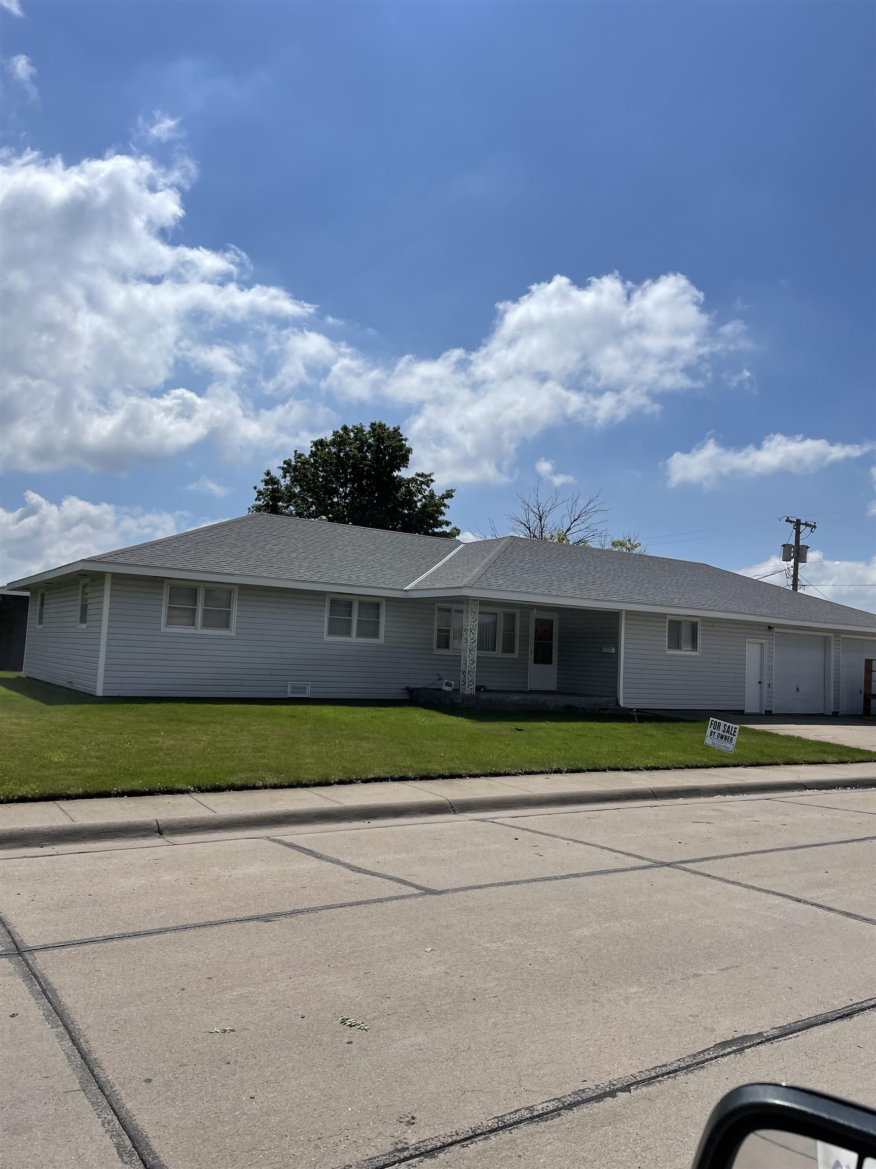 1620 H Street , Cozad, NE 69130 (MLS20220748) Nebraska Realty