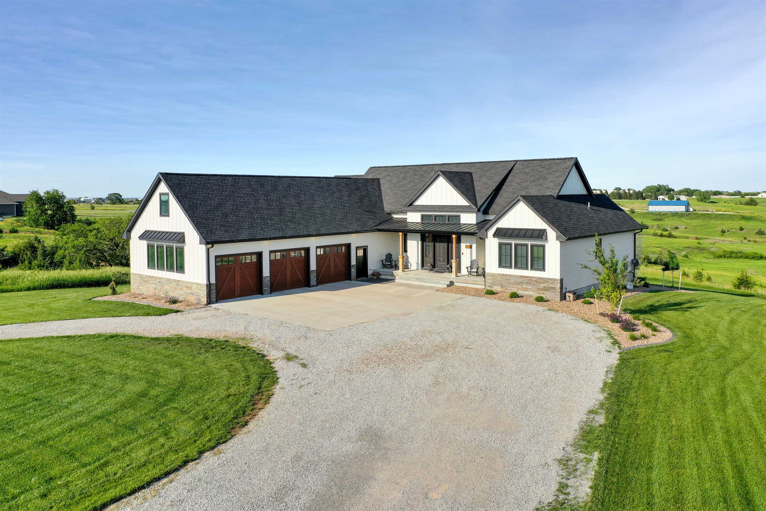 Properties Kearney Realty