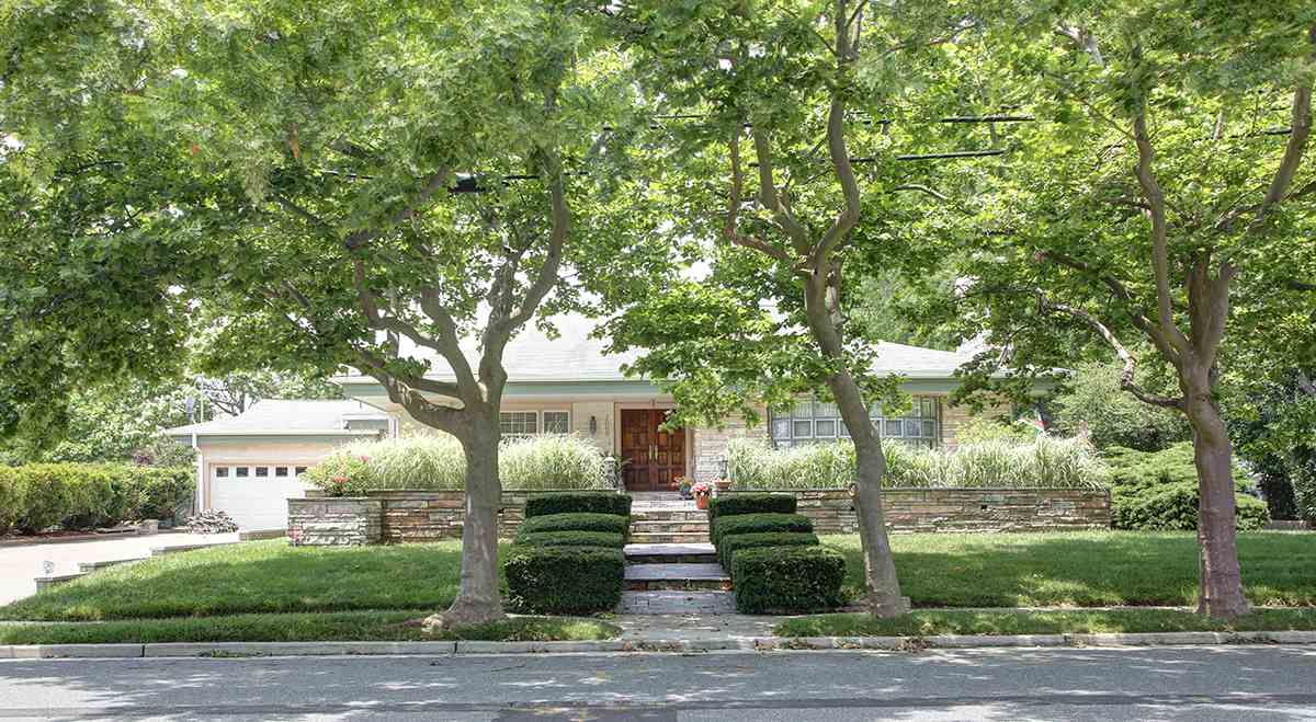 1069 Michigan Avenue - Cape May