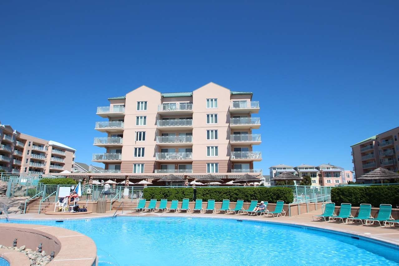 9903 Seapointe Boulevard - Lower Township